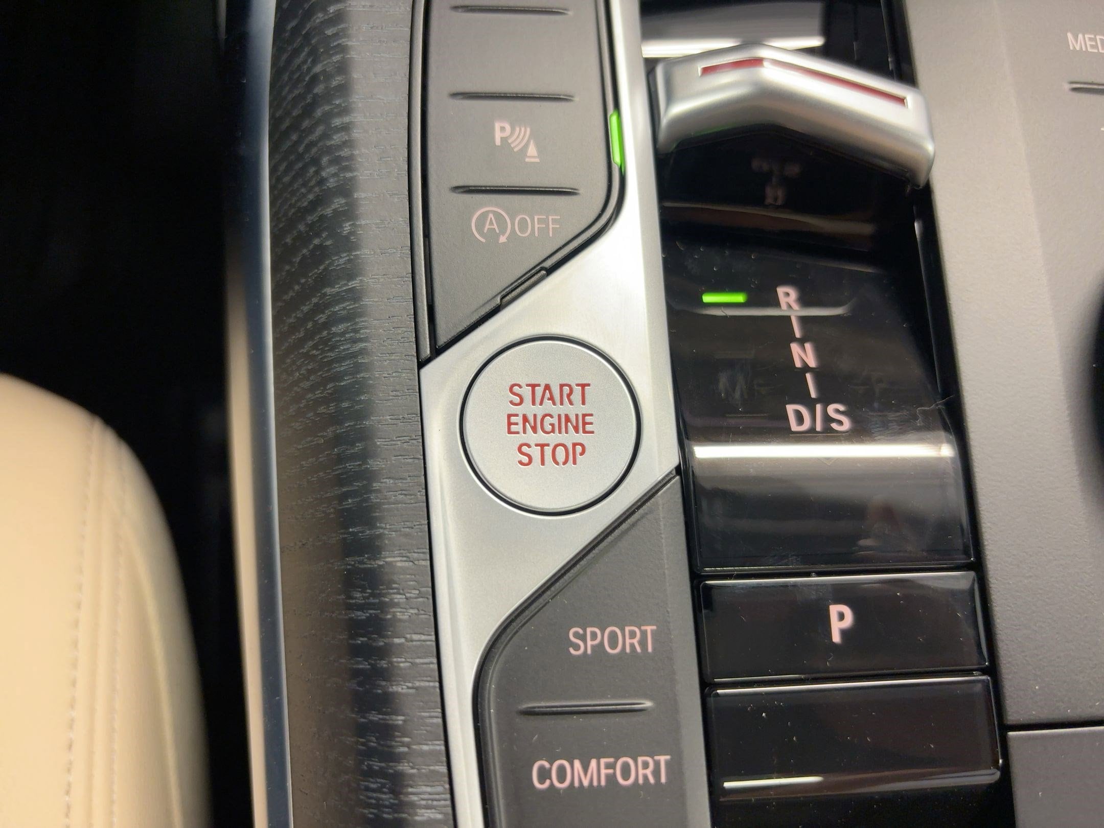 2026 BMW 3 Series 330i - Photo 27