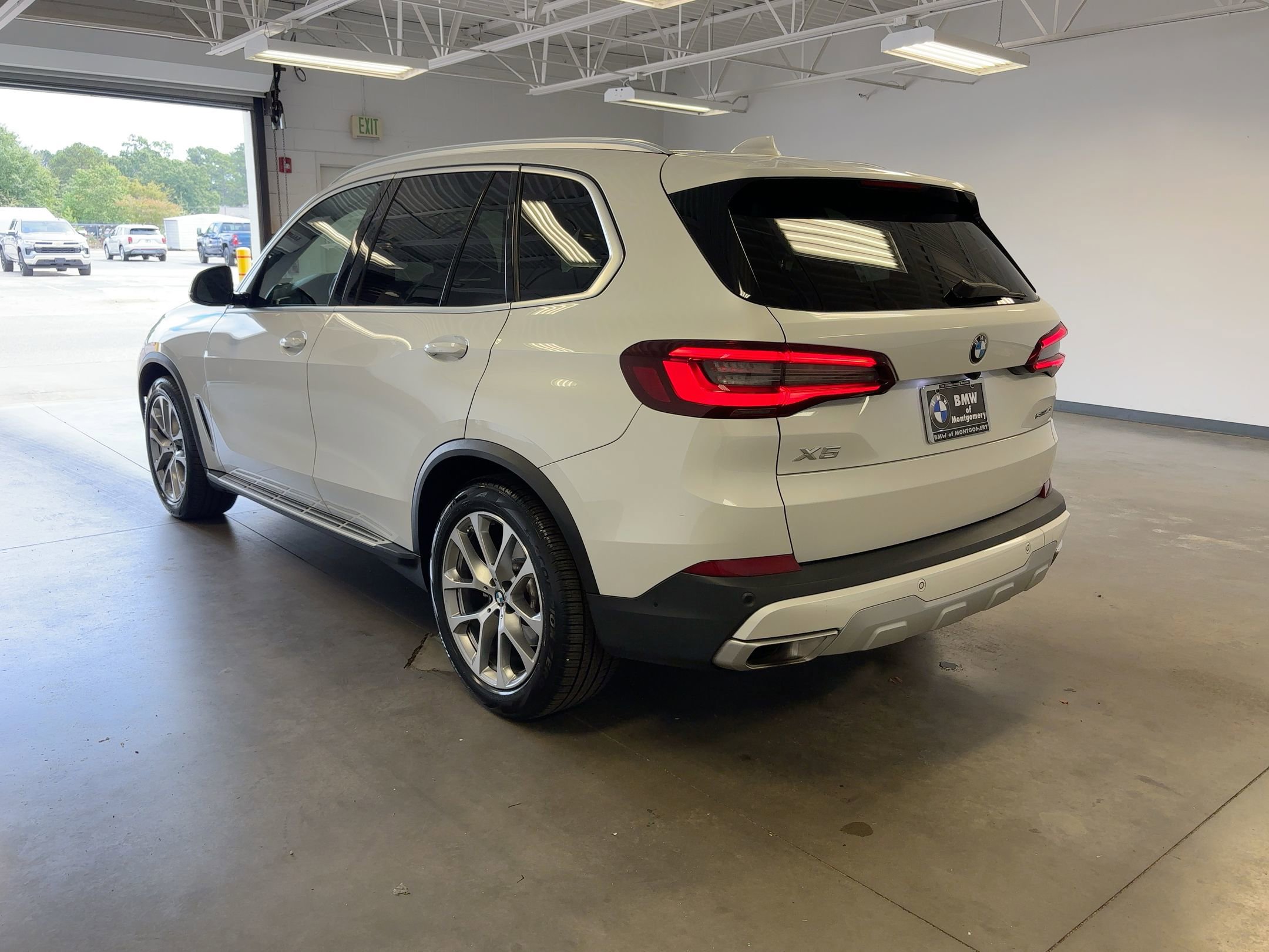 2023 Bmw X5 sDrive40i photo 3