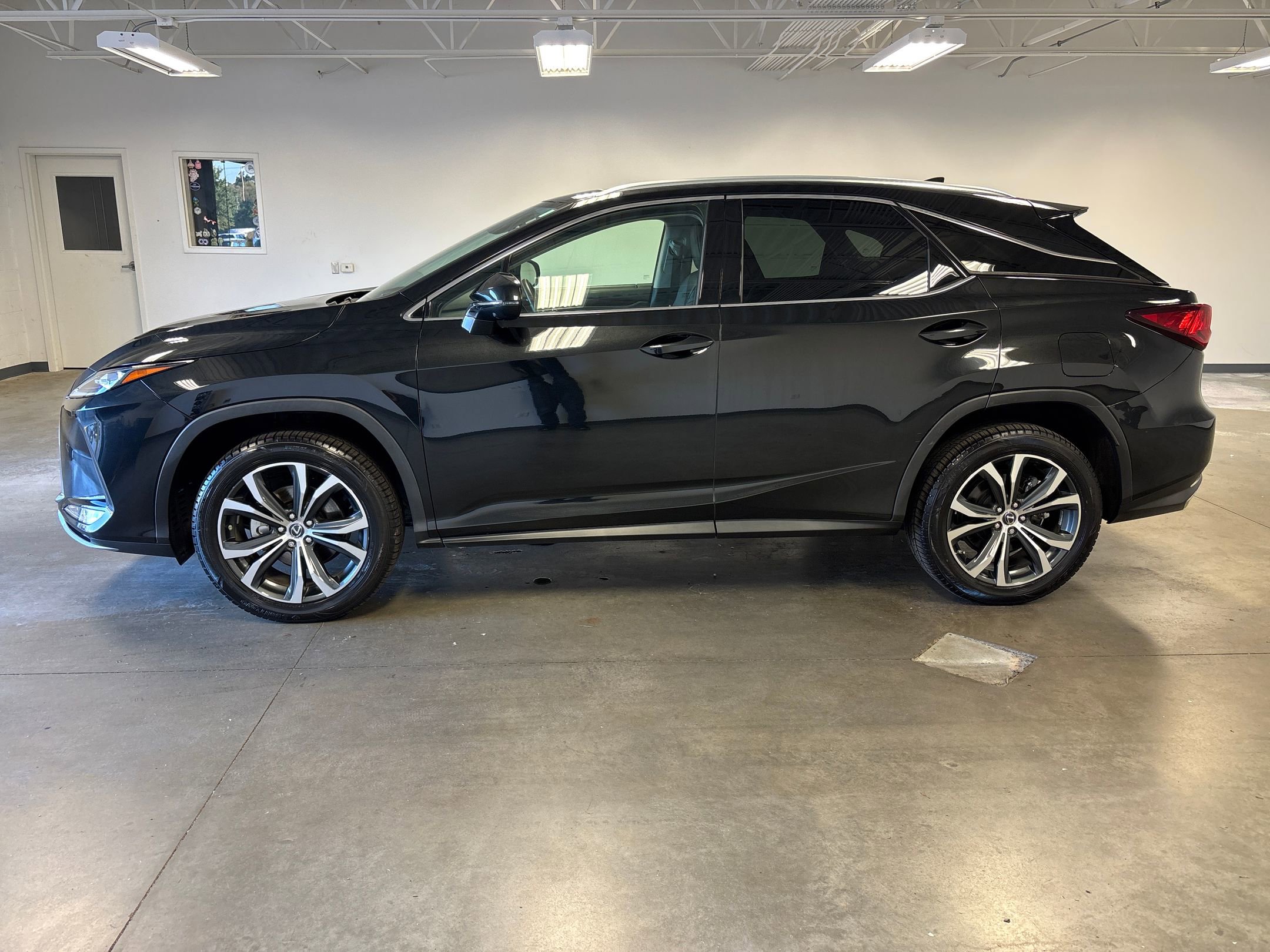 2022 Lexus RX 350 photo 2