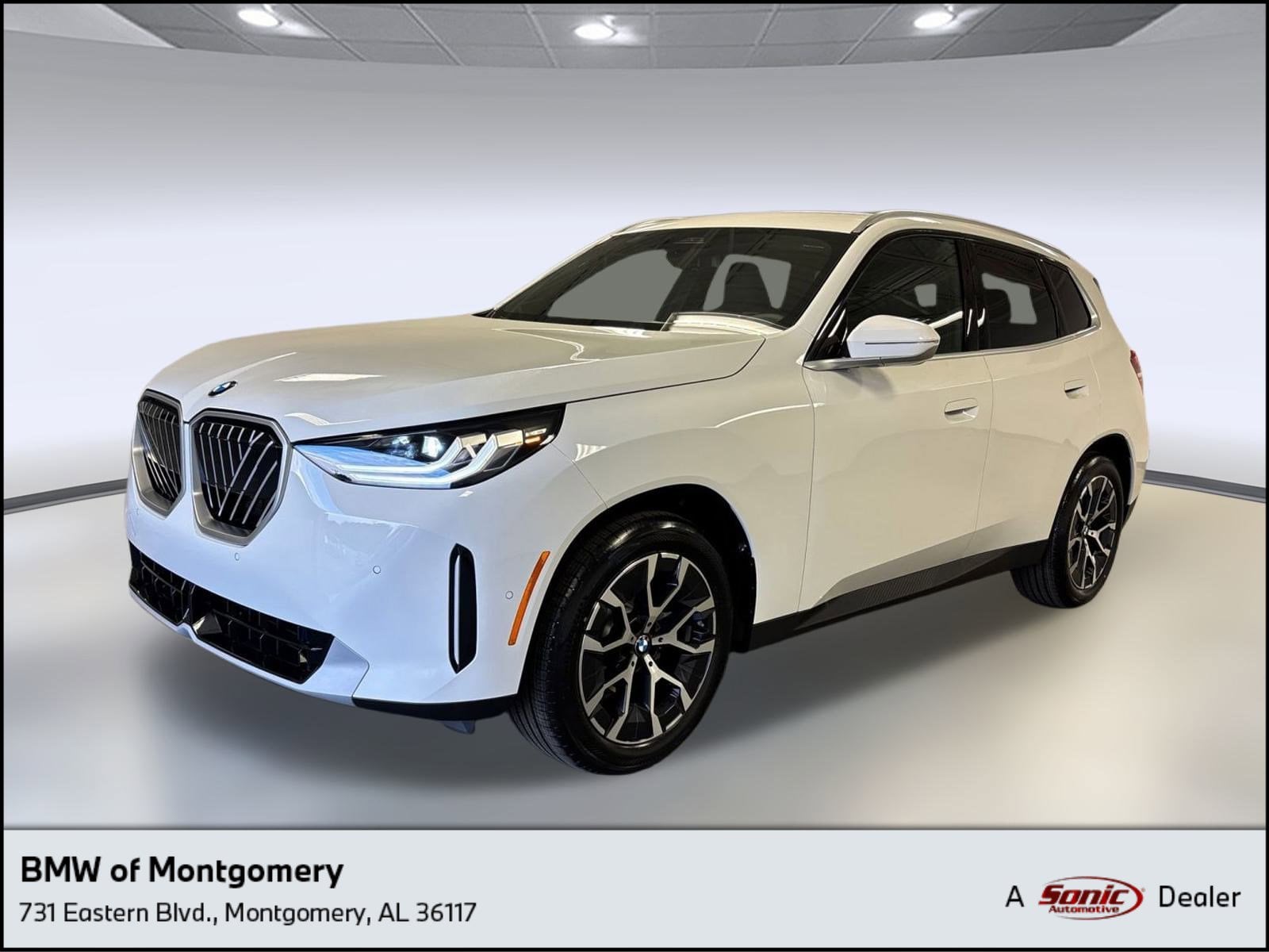 2026 BMW X3 30's photo