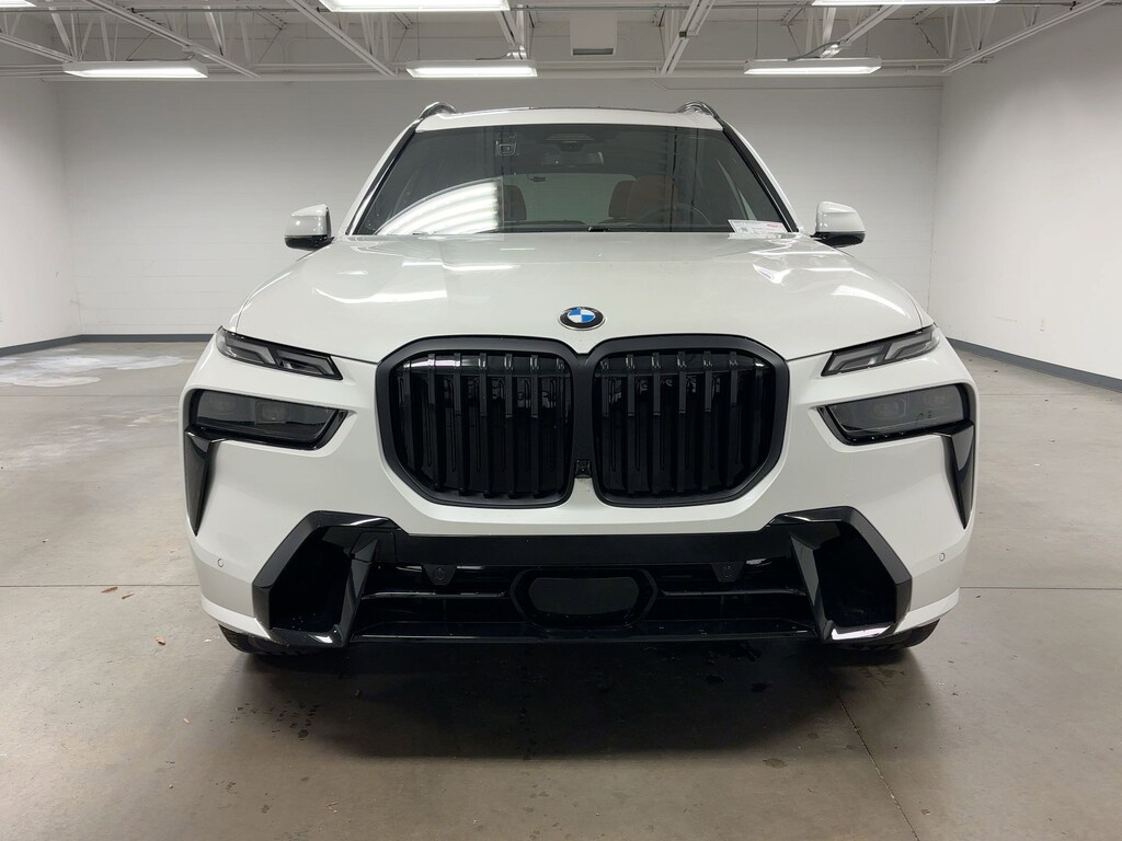 New 2026 BMW X7 xDrive40i SUV