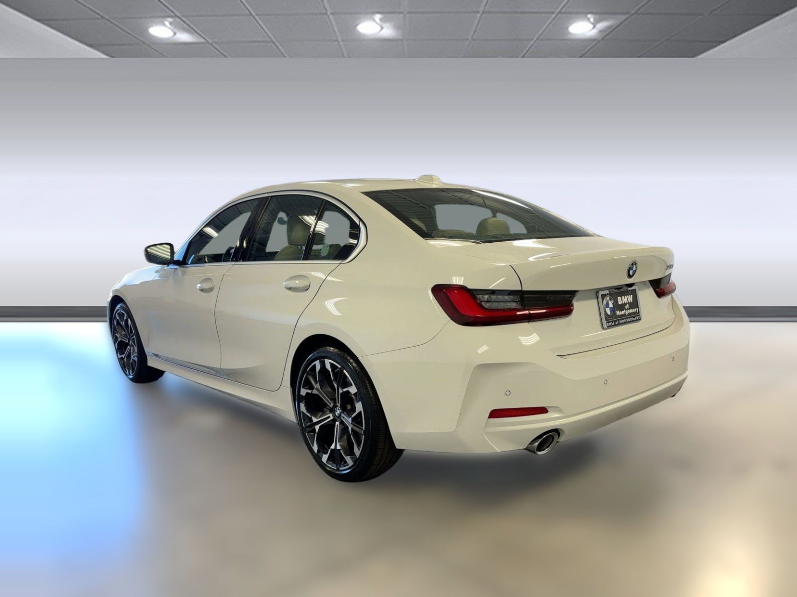 2026 BMW 330i NA photo 2