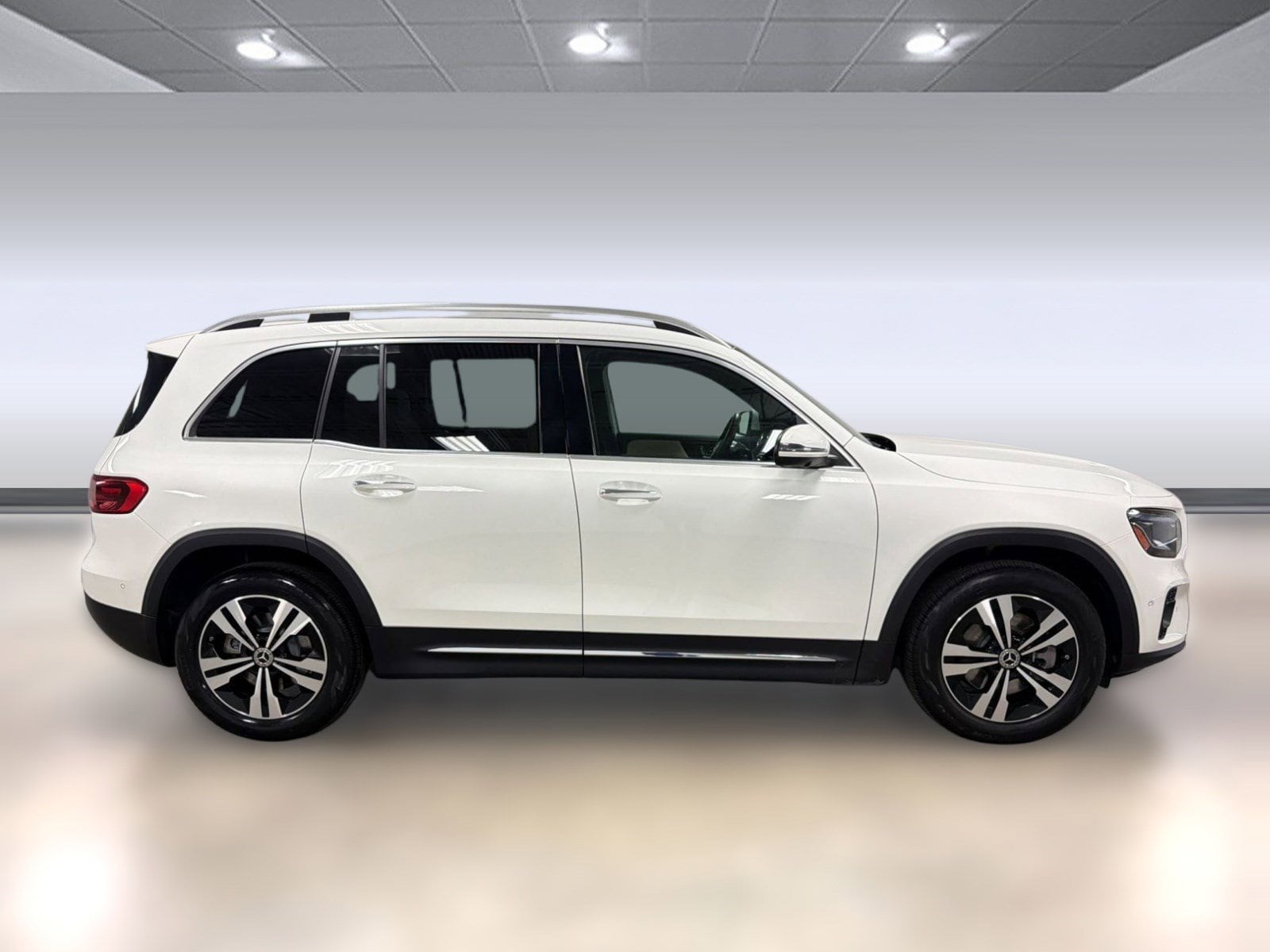 2025 Mercedes-Benz GLB 250 GLB 250 photo 6