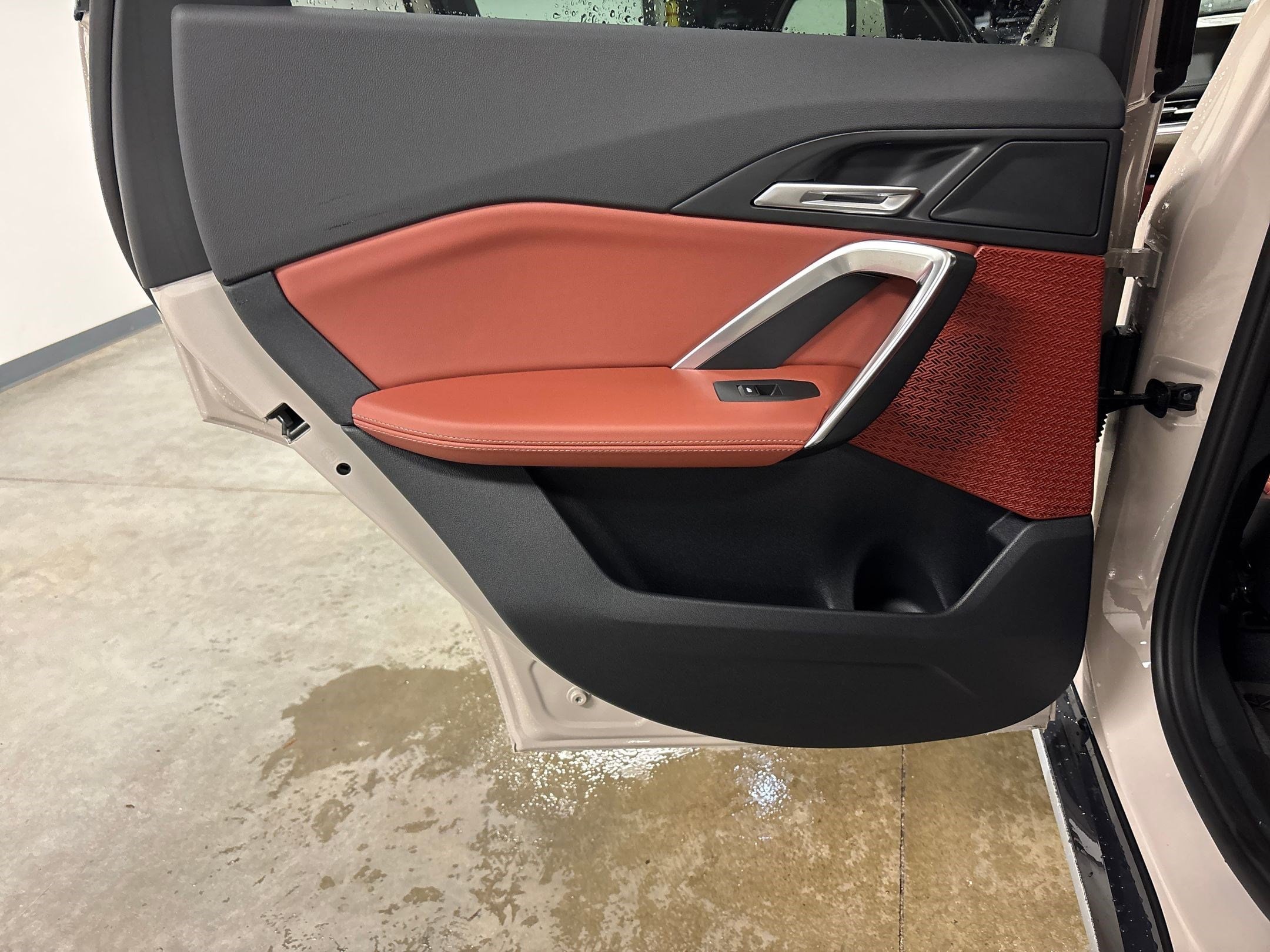 2026 BMW X1 28i - Photo 35