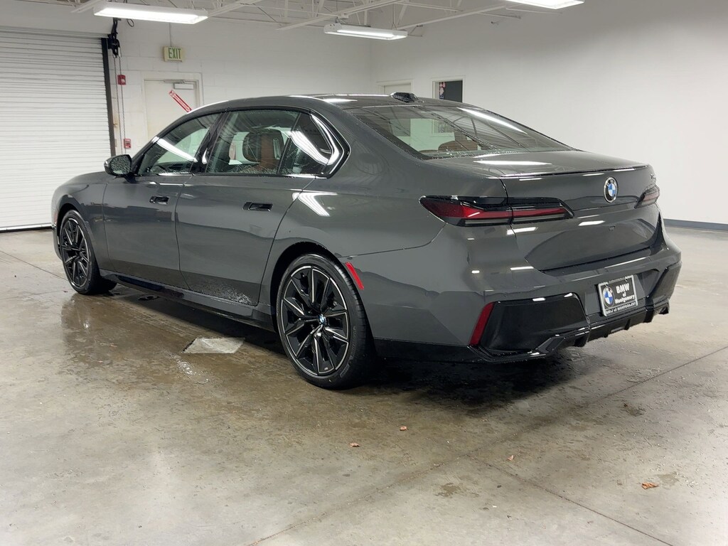 New 2026 BMW 740i Sedan