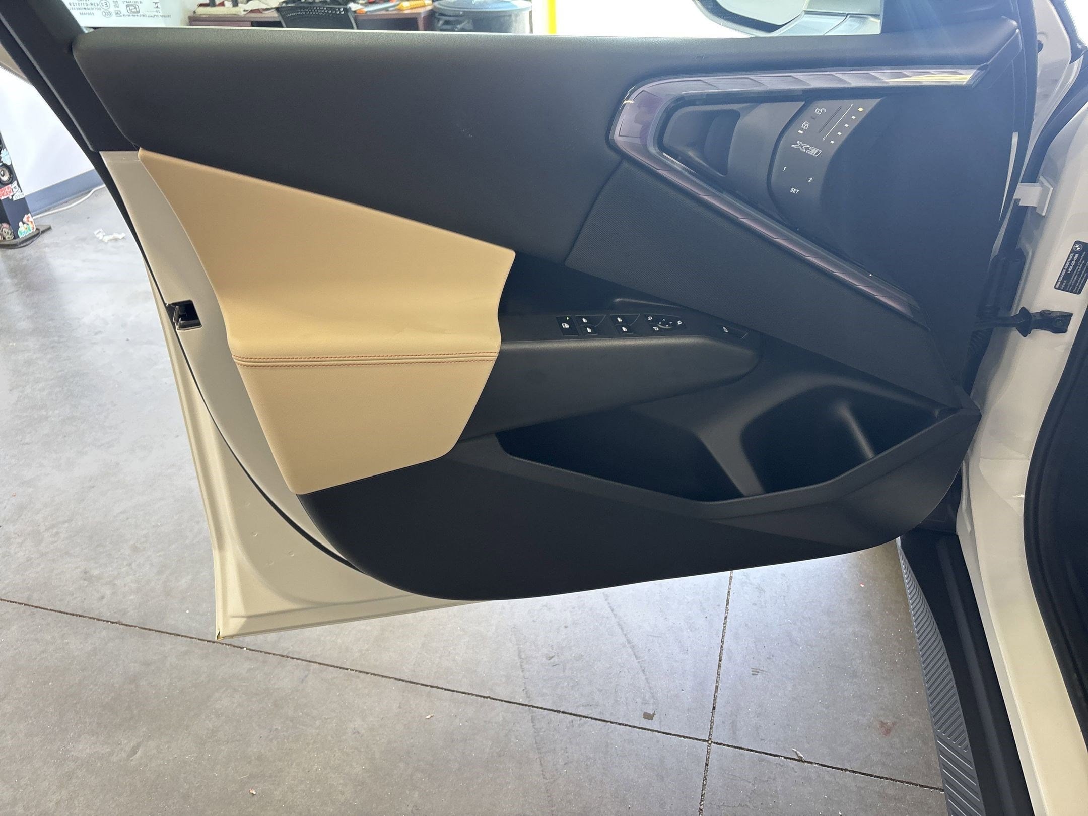 2025 BMW X3 30 - Photo 23