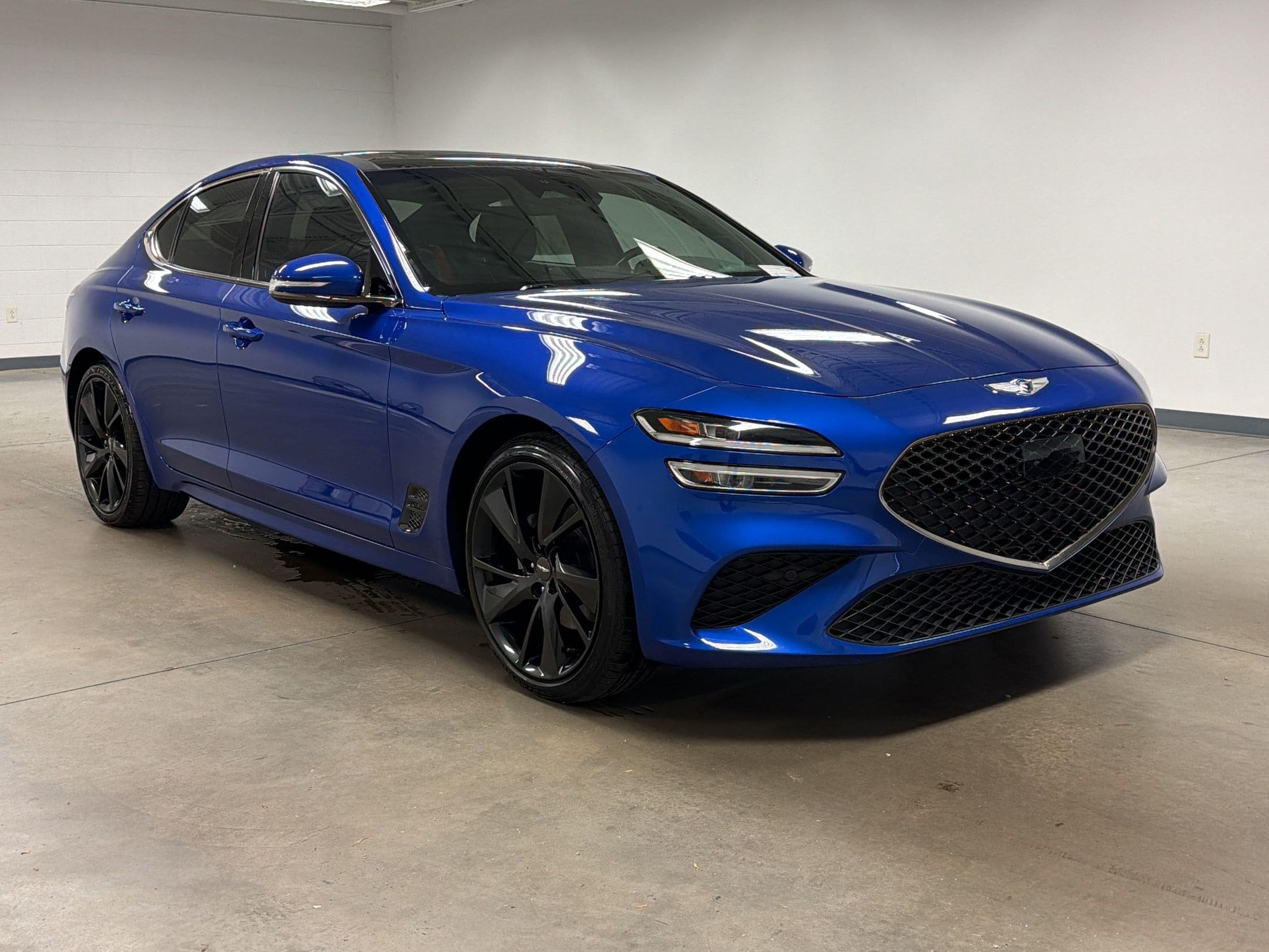 G70 2.0T Sedan