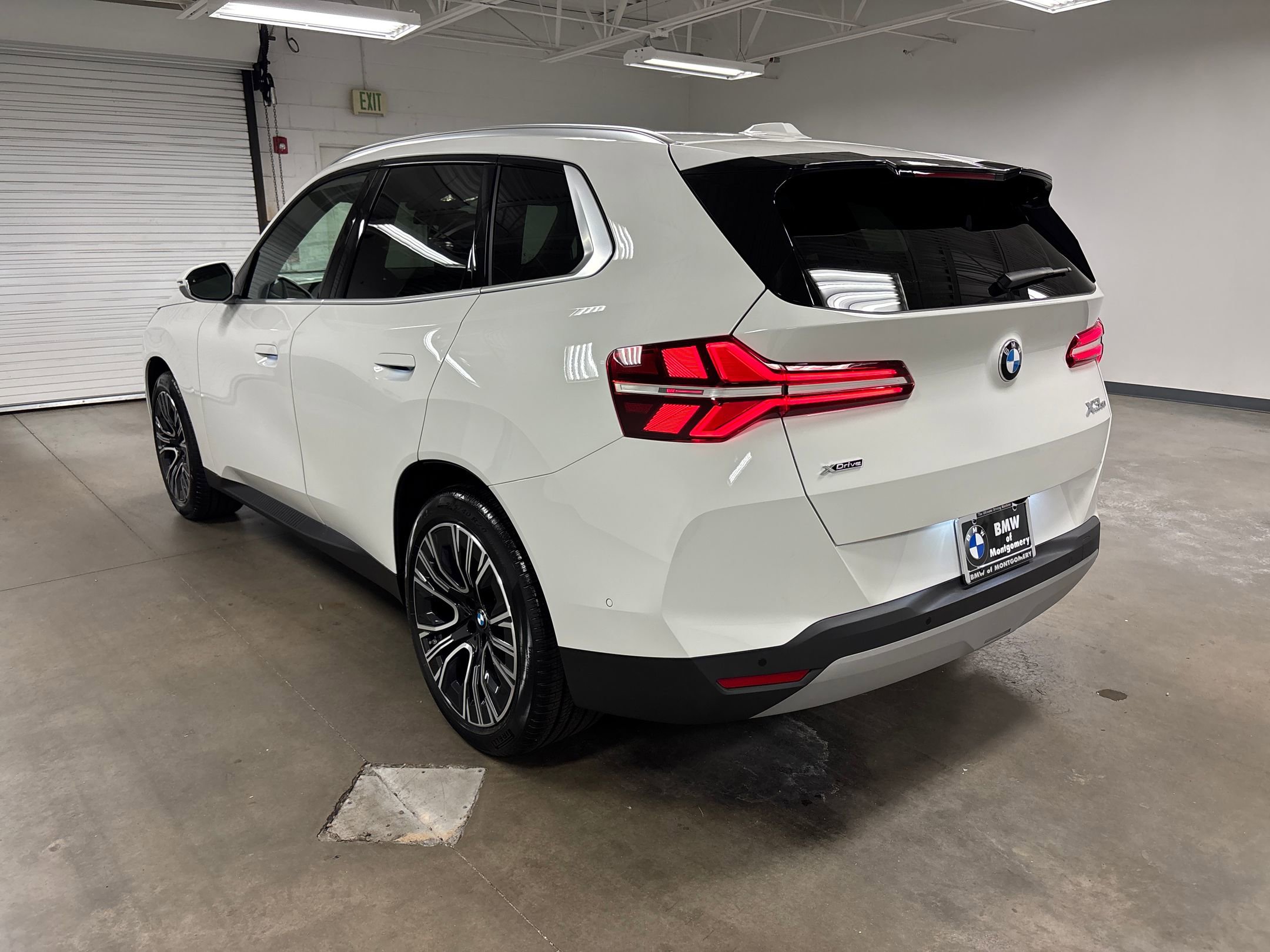 2026 Bmw X3 photo 3