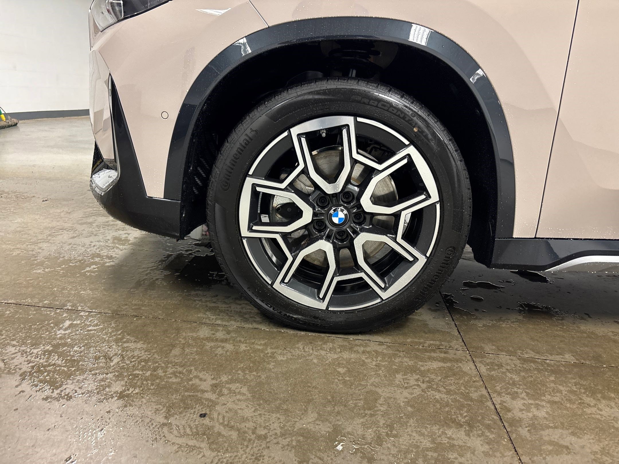 2026 BMW X1 28i - Photo 10