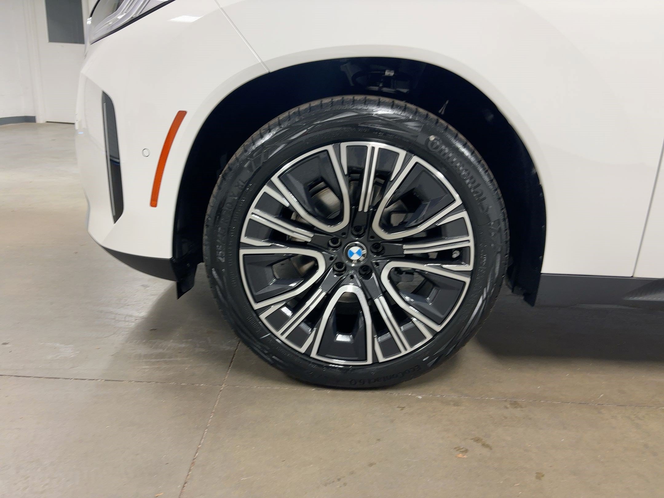 2026 BMW X3 30 - Photo 10