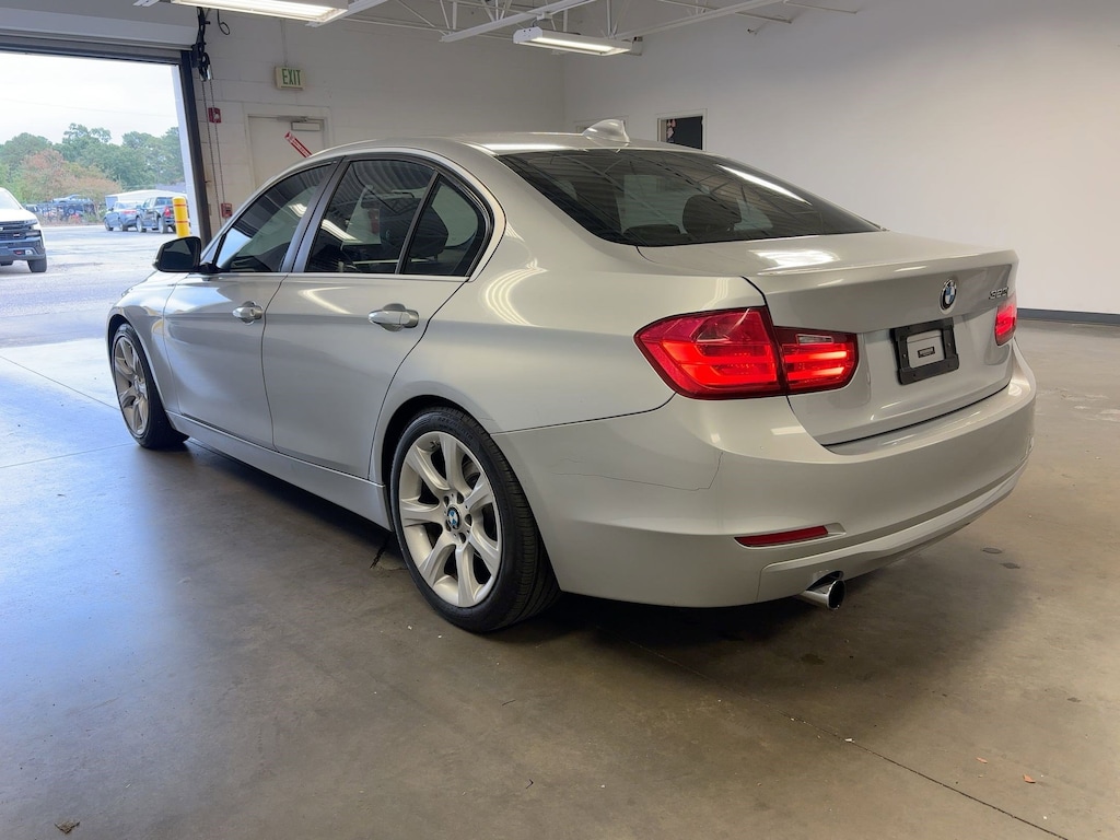 Used 2015 BMW 320i  Sedan