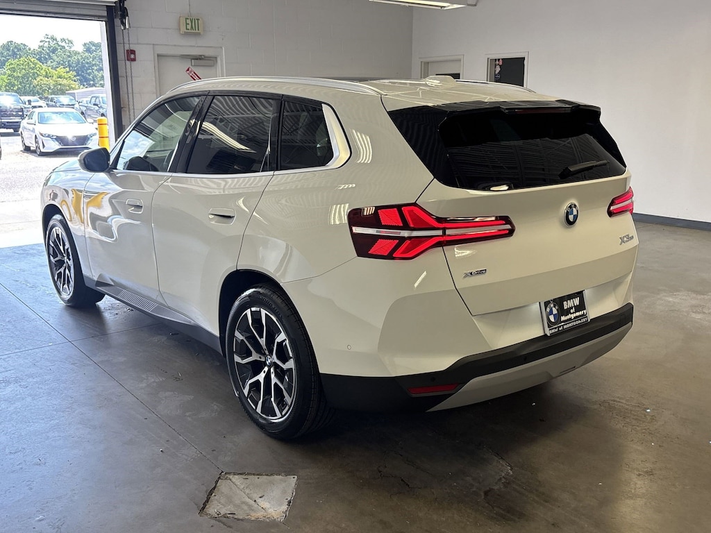 New 2025 BMW X3 30 xDrive SUV