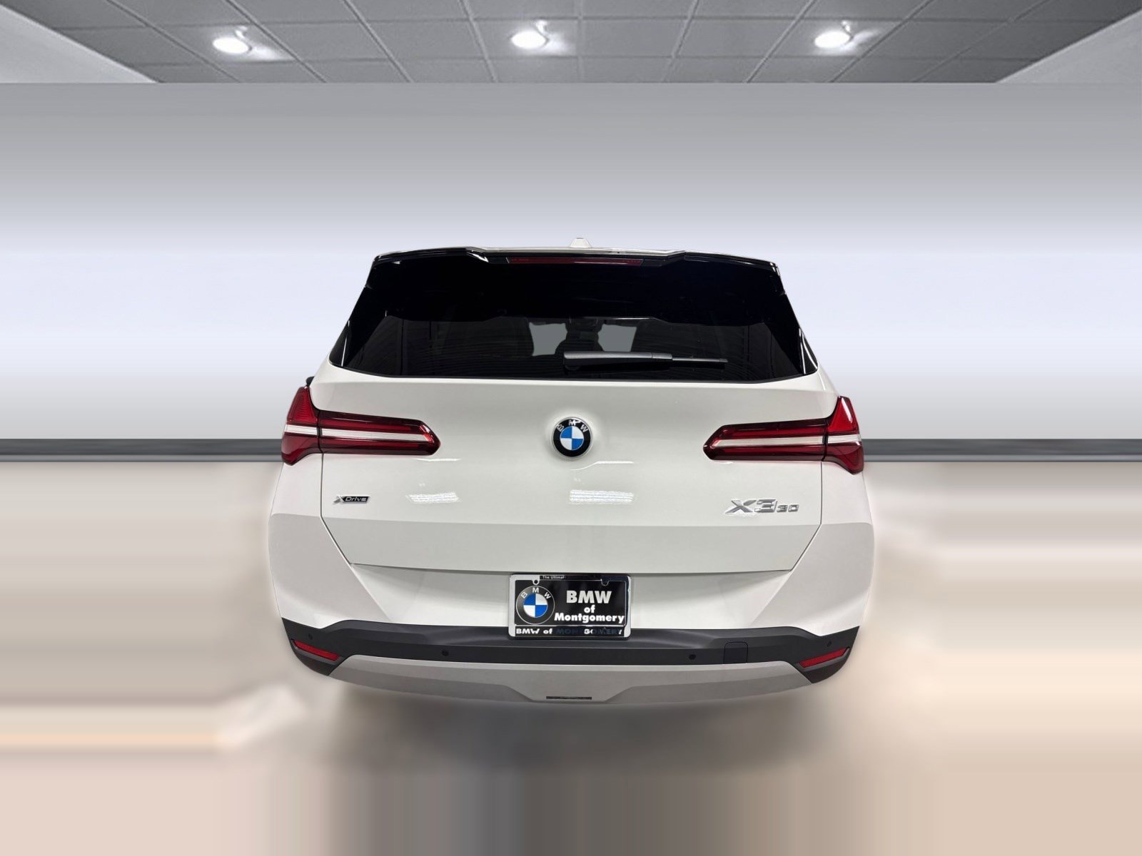 2026 BMW X3 30 xDrive photo 3