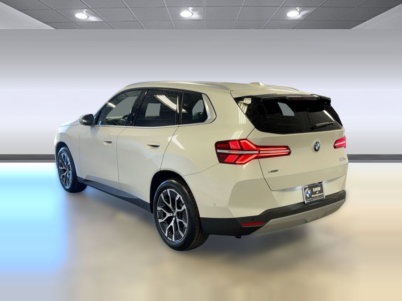 2026 BMW X3 30 - Photo 3