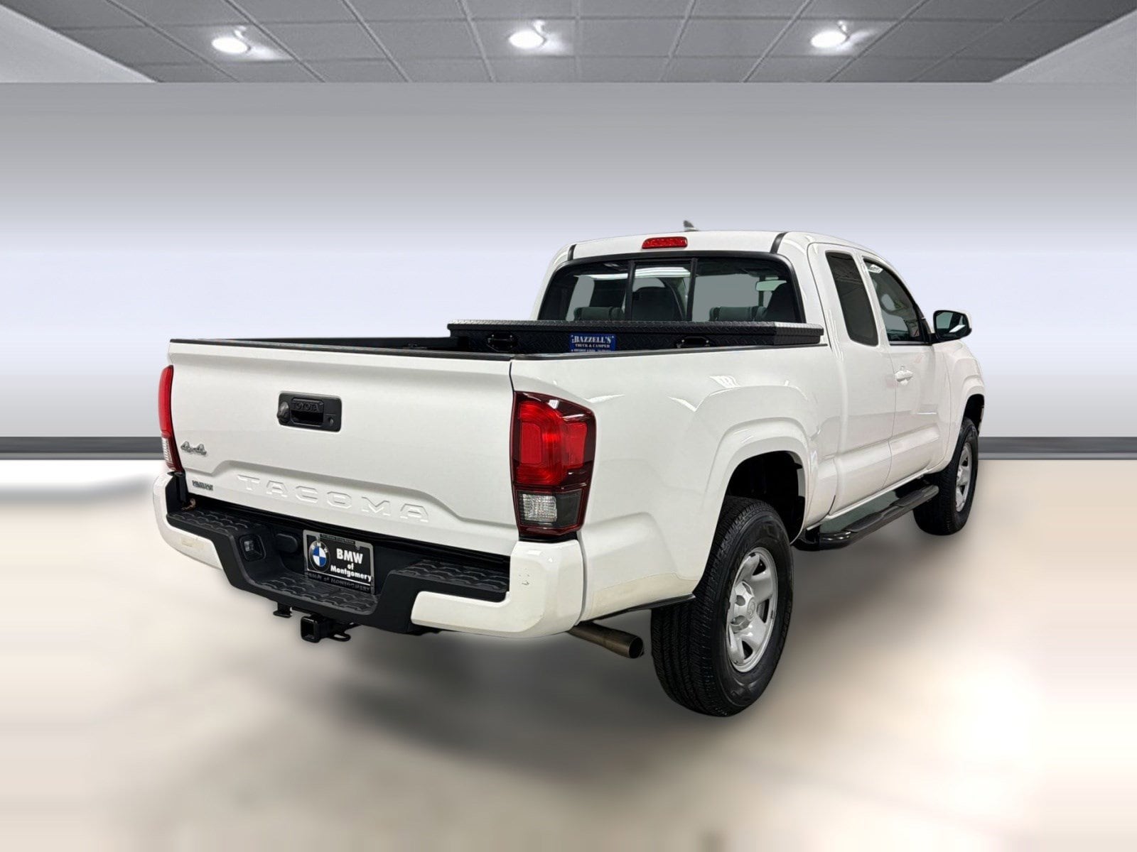 2018 Toyota Tacoma SR photo 6