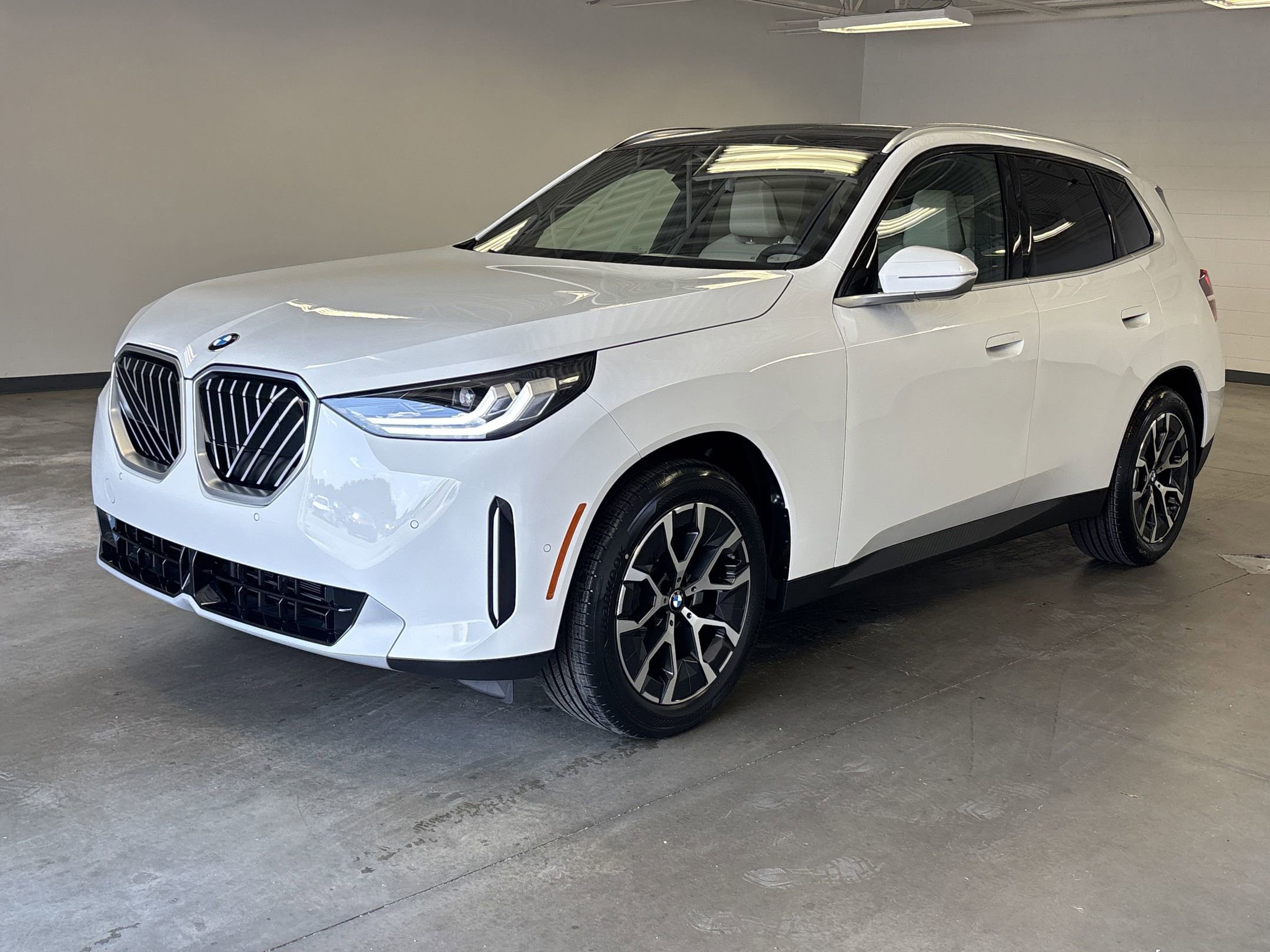 2025 Bmw X3 30x Drive photo 2