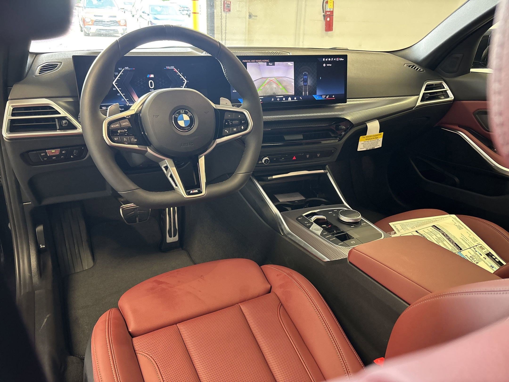 2025 Bmw 330i Sedan photo 3