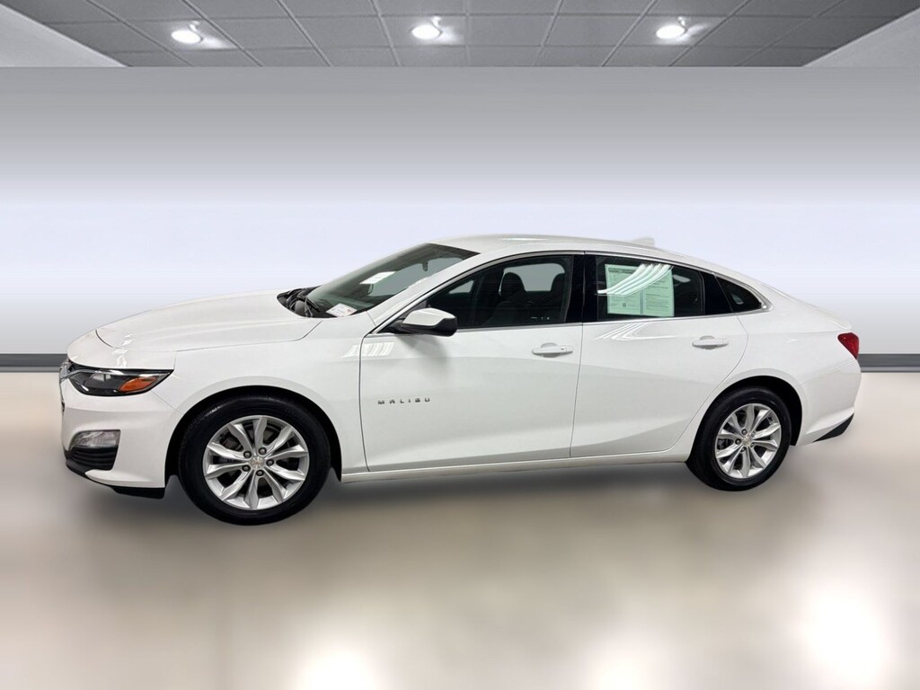Used 2025 Chevrolet Malibu LT Sedan