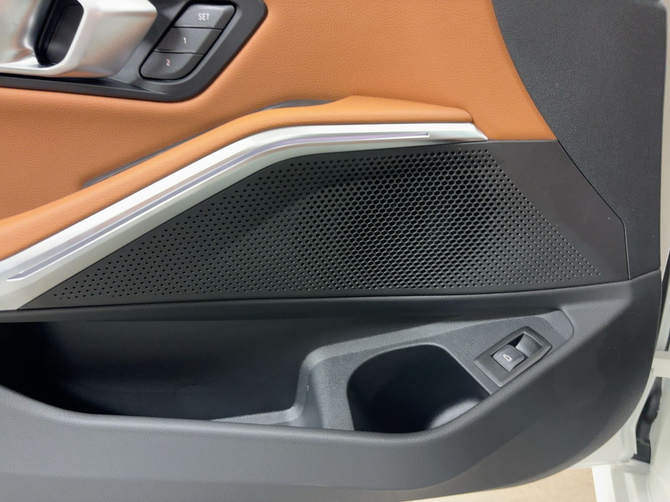 2026 BMW 3 Series 330i - Photo 19