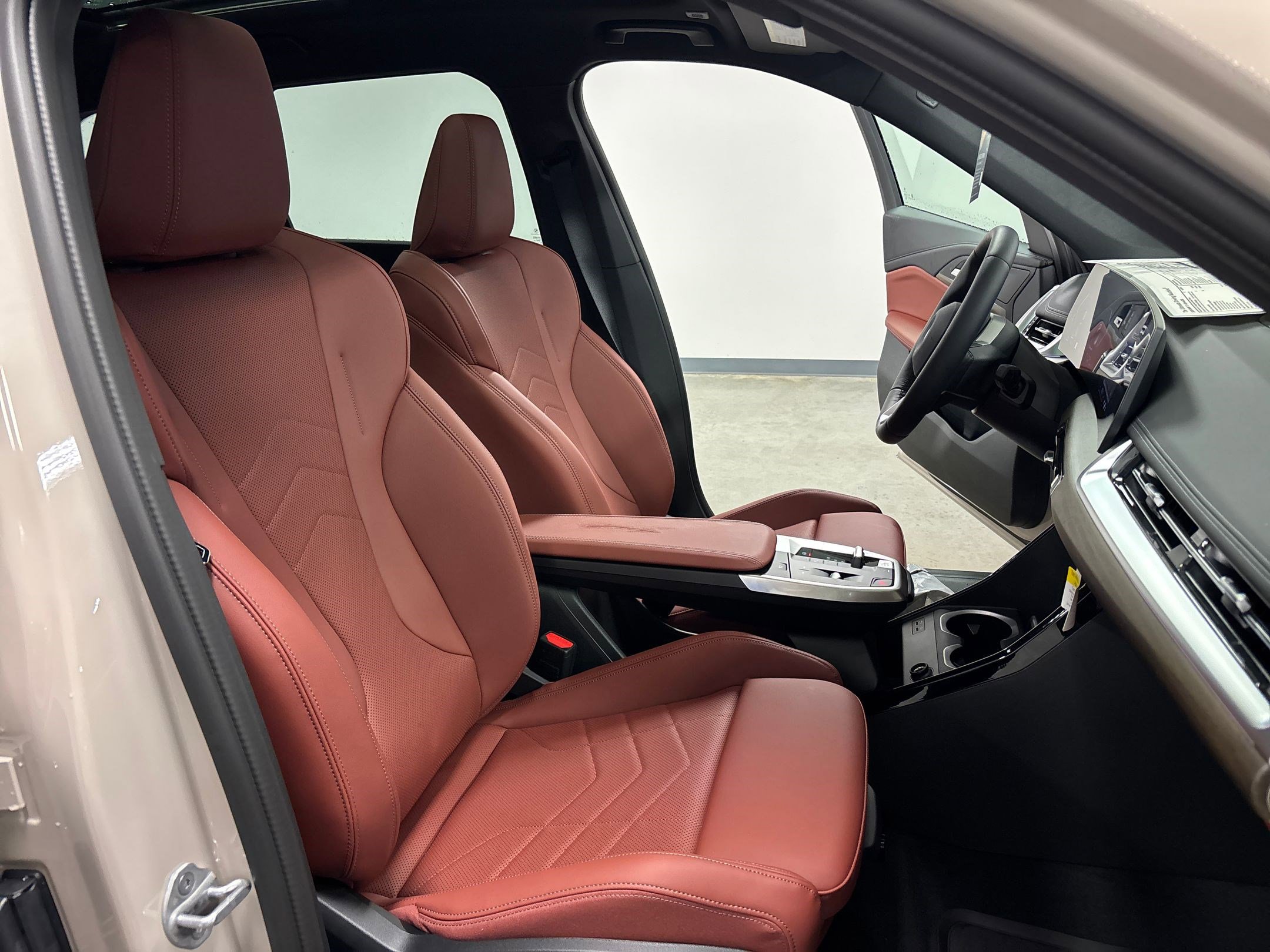 2026 BMW X1 28i - Photo 37