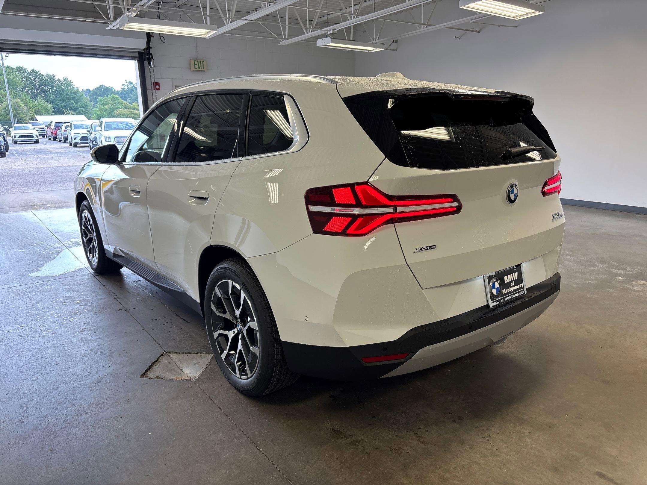 2026 Bmw X3 photo 3
