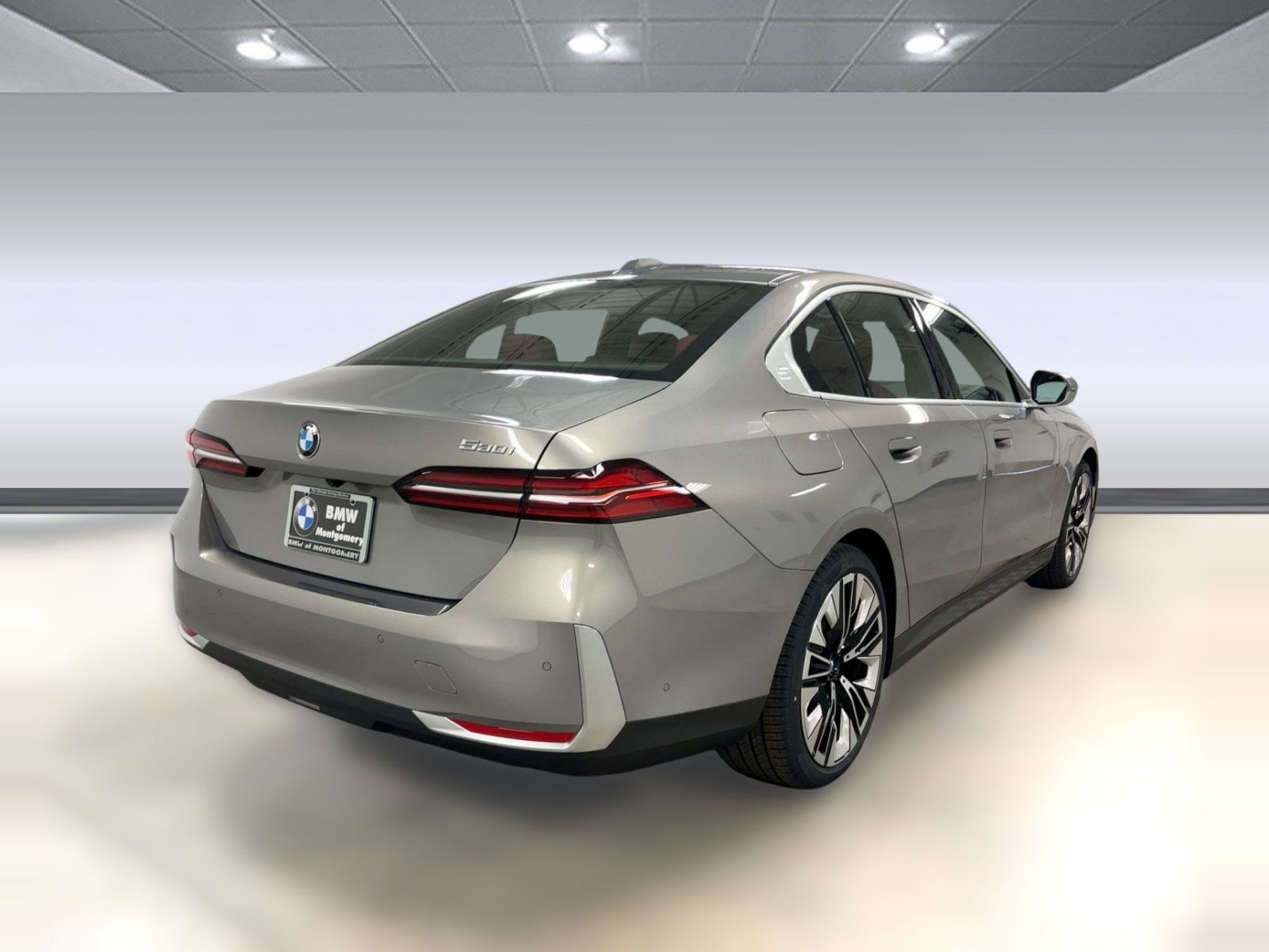 2026 BMW 5 Series 530i - Photo 7