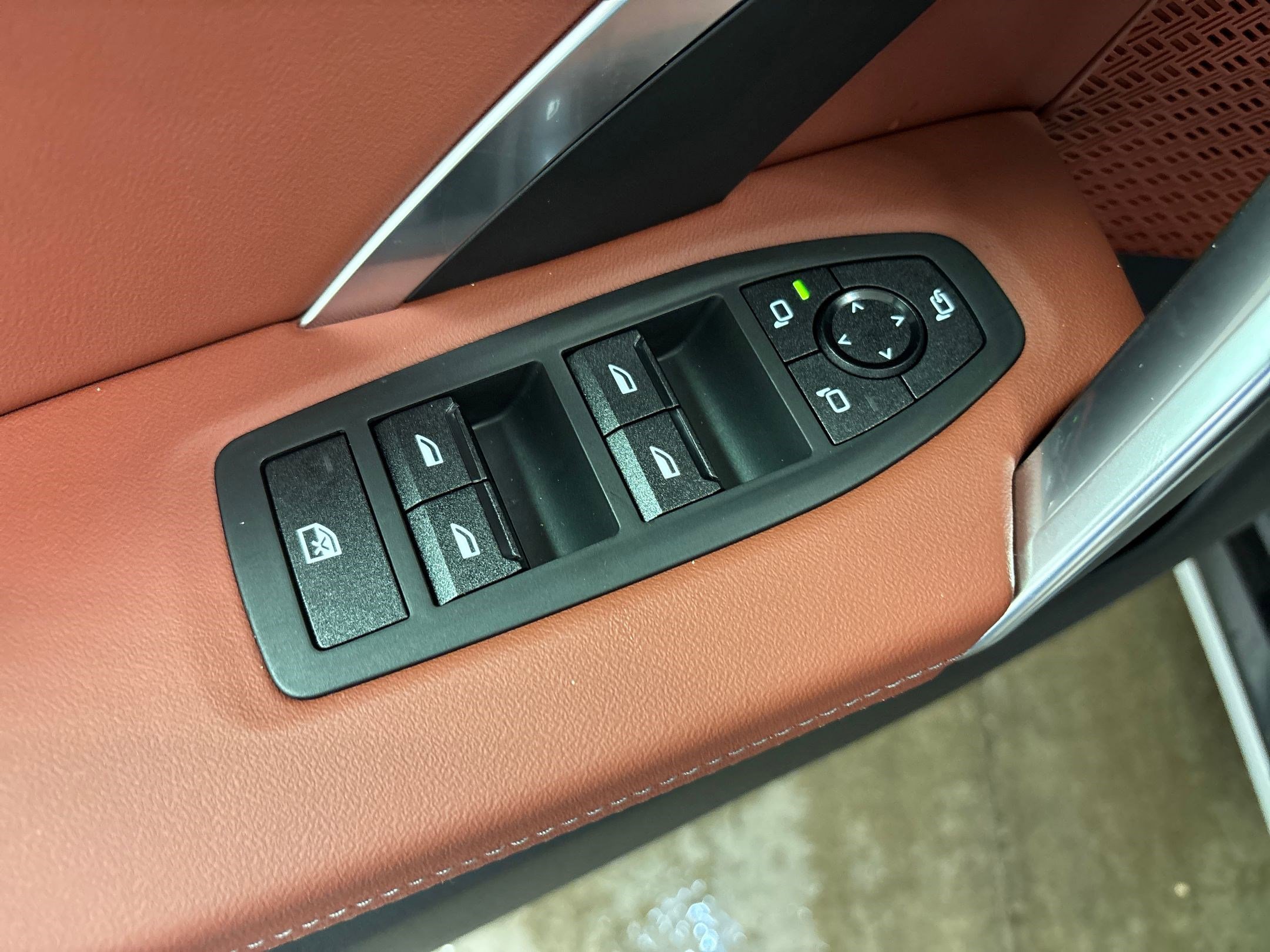 2026 BMW X1 28i - Photo 25