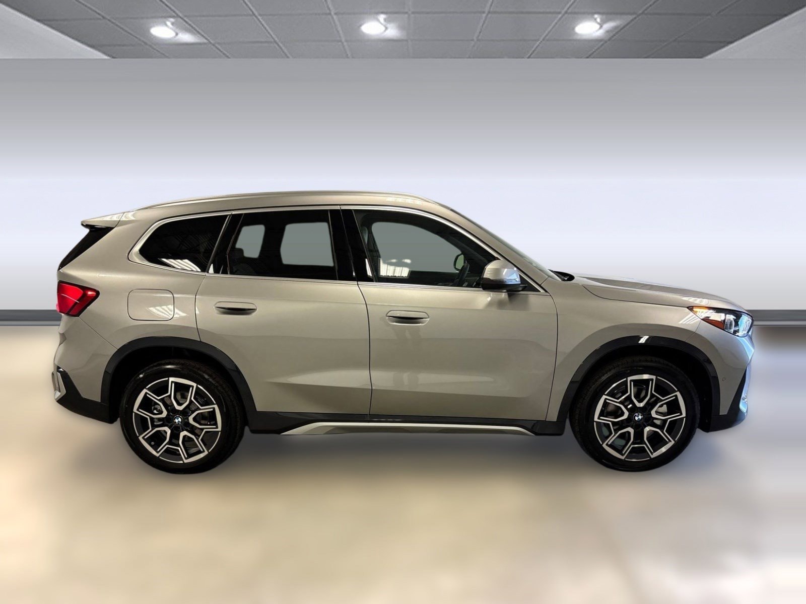 2026 BMW X1 xDrive28i photo 6