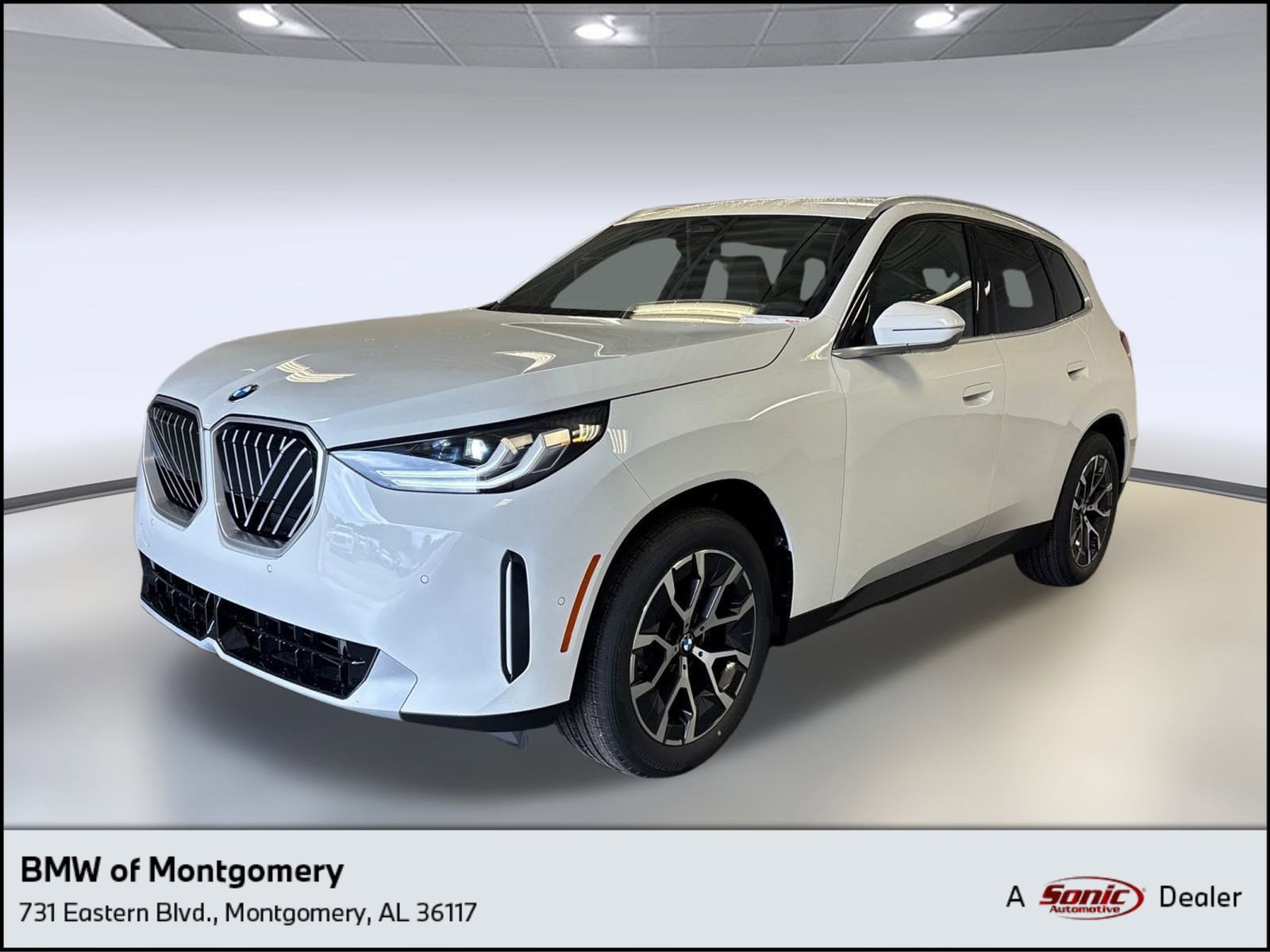 2026 BMW X3 30's photo