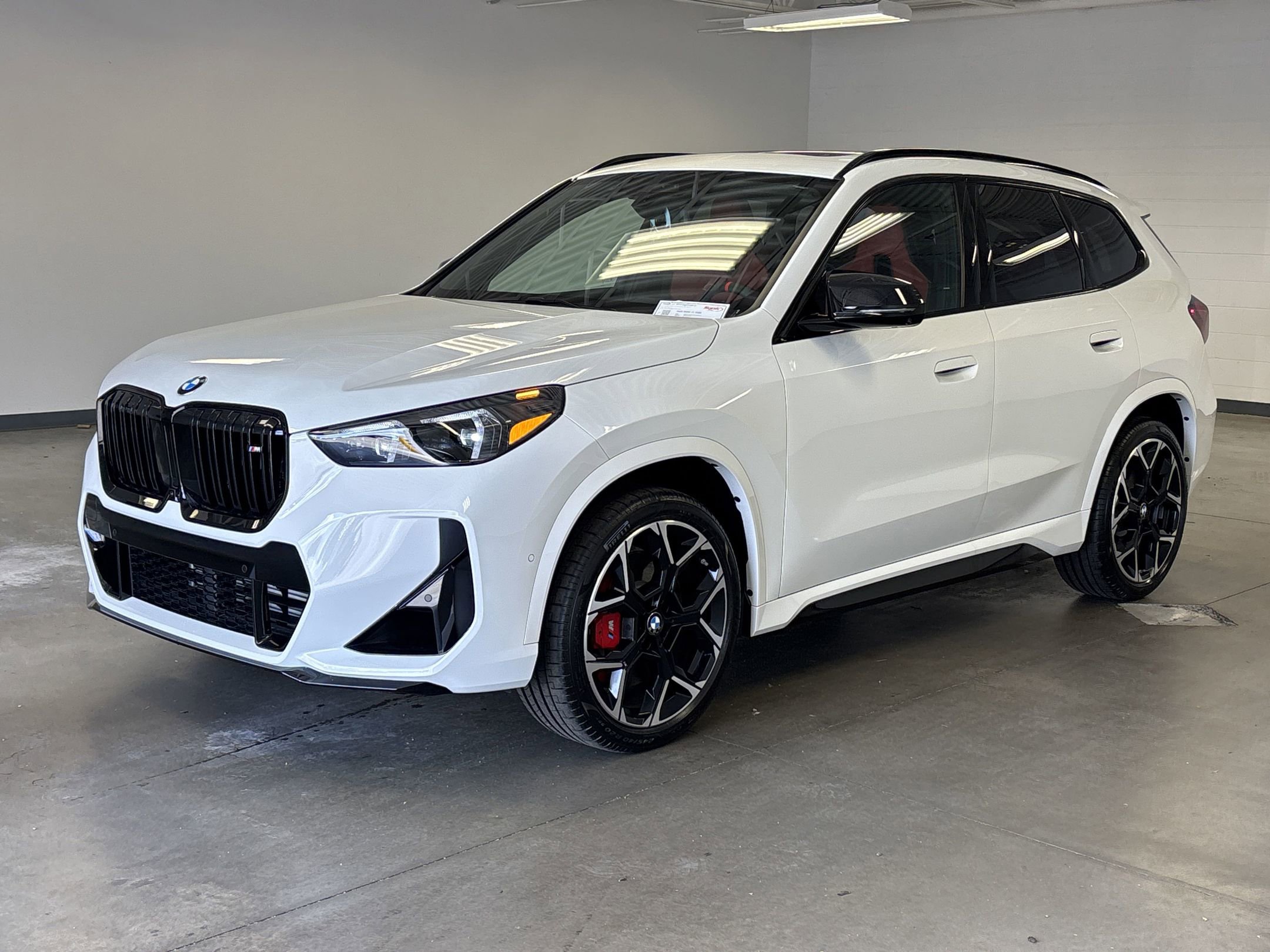 2025 Bmw X1 M35i photo 2