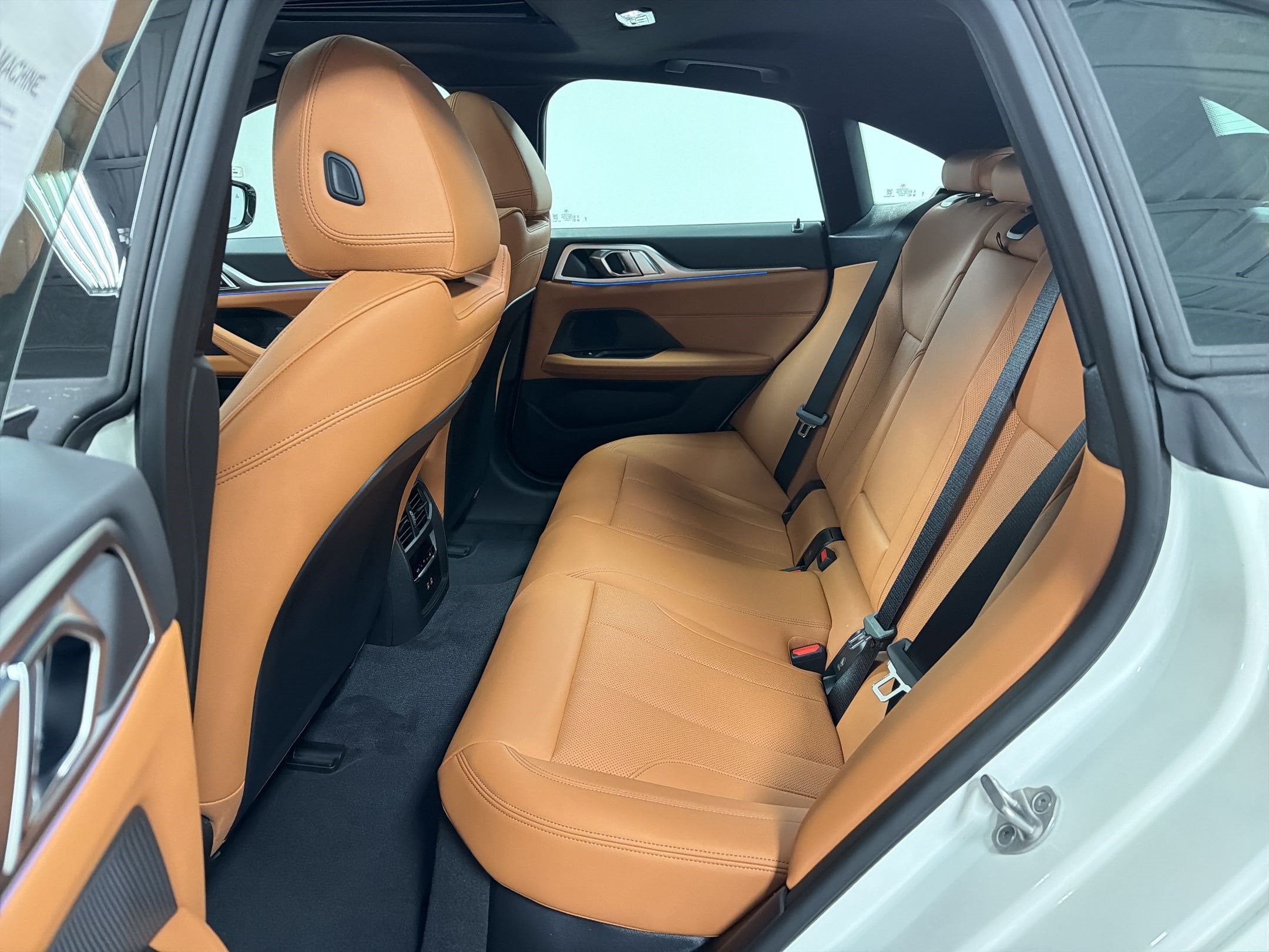2026 BMW i4 40 - Photo 14