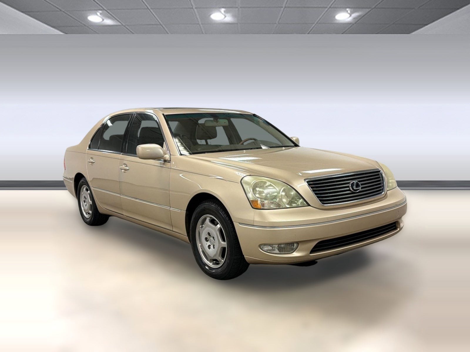 2002 LEXUS LS 430 4dr Sdn photo 5