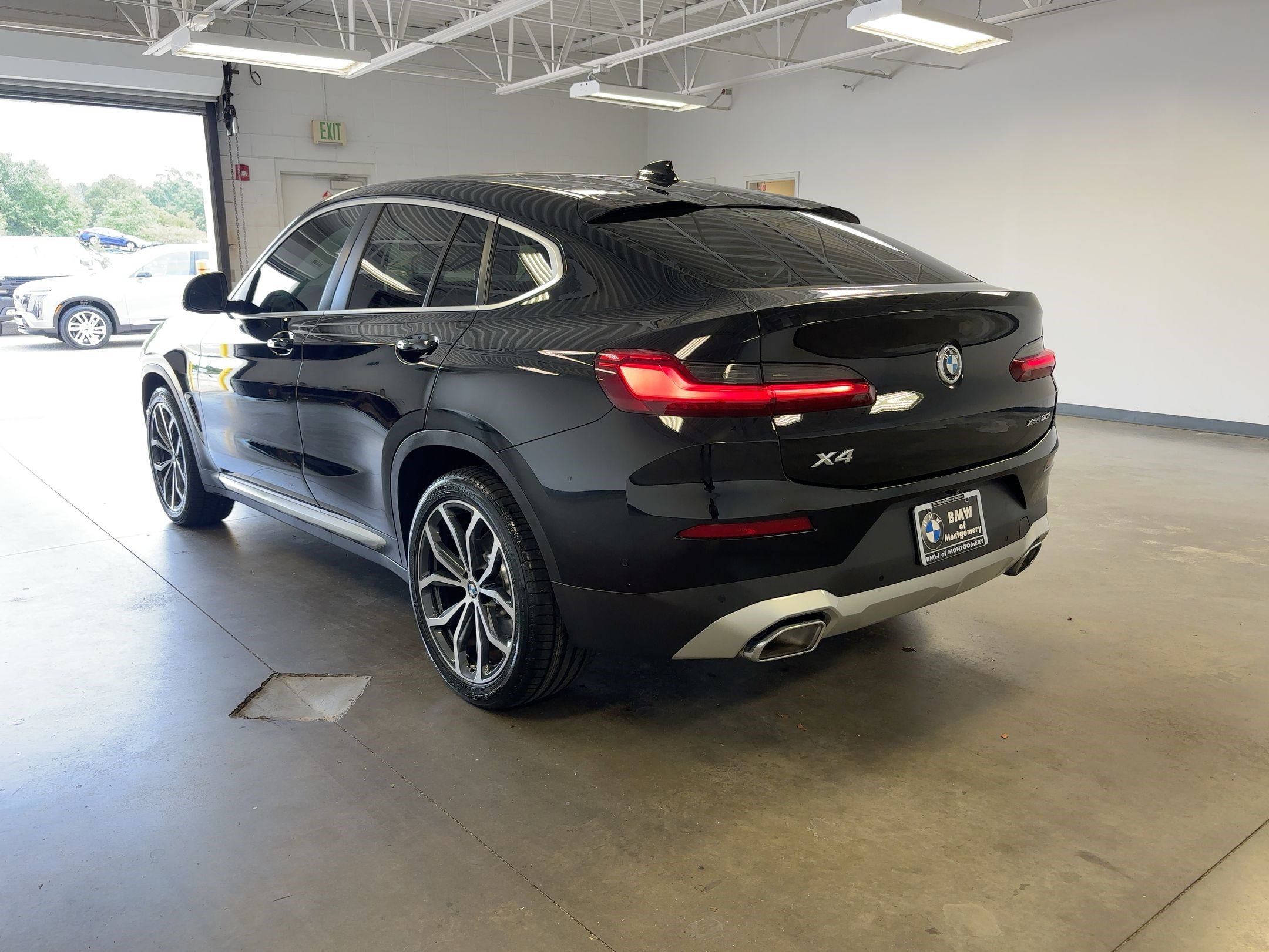2023 Bmw X4 xDrive30i photo 3