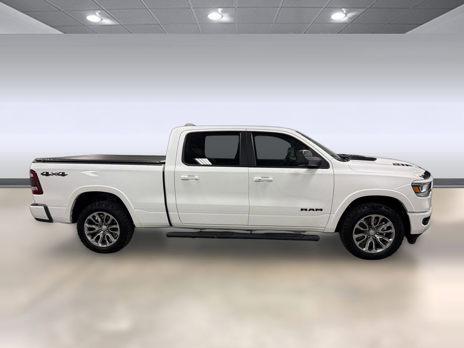 2020 Ram 1500 Laramie photo 5