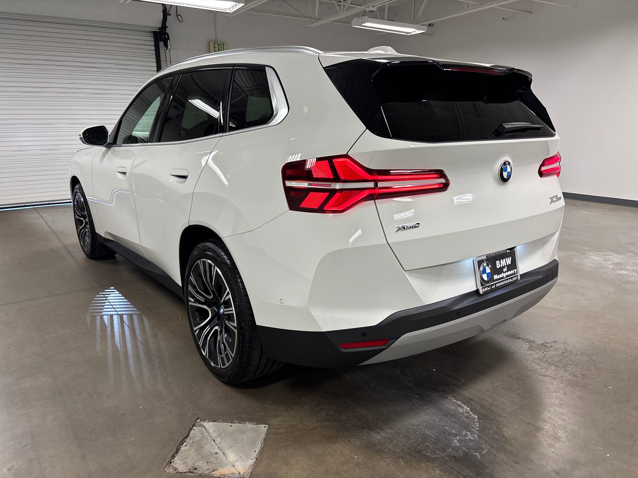 2026 Bmw X3 photo 3