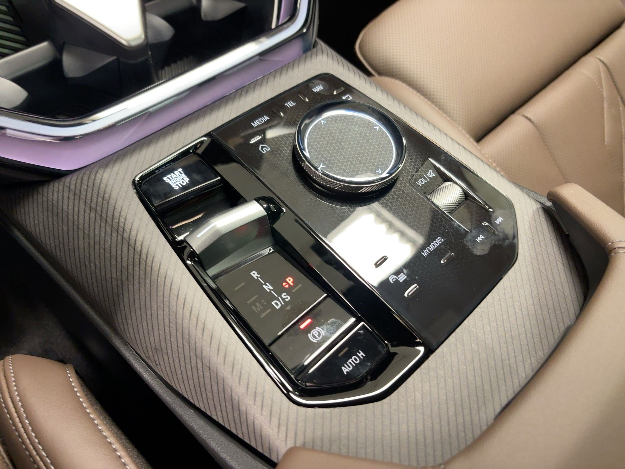 2026 BMW X3 30 - Photo 26
