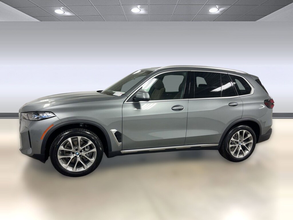 New 2026 BMW X5 sDrive40i SUV