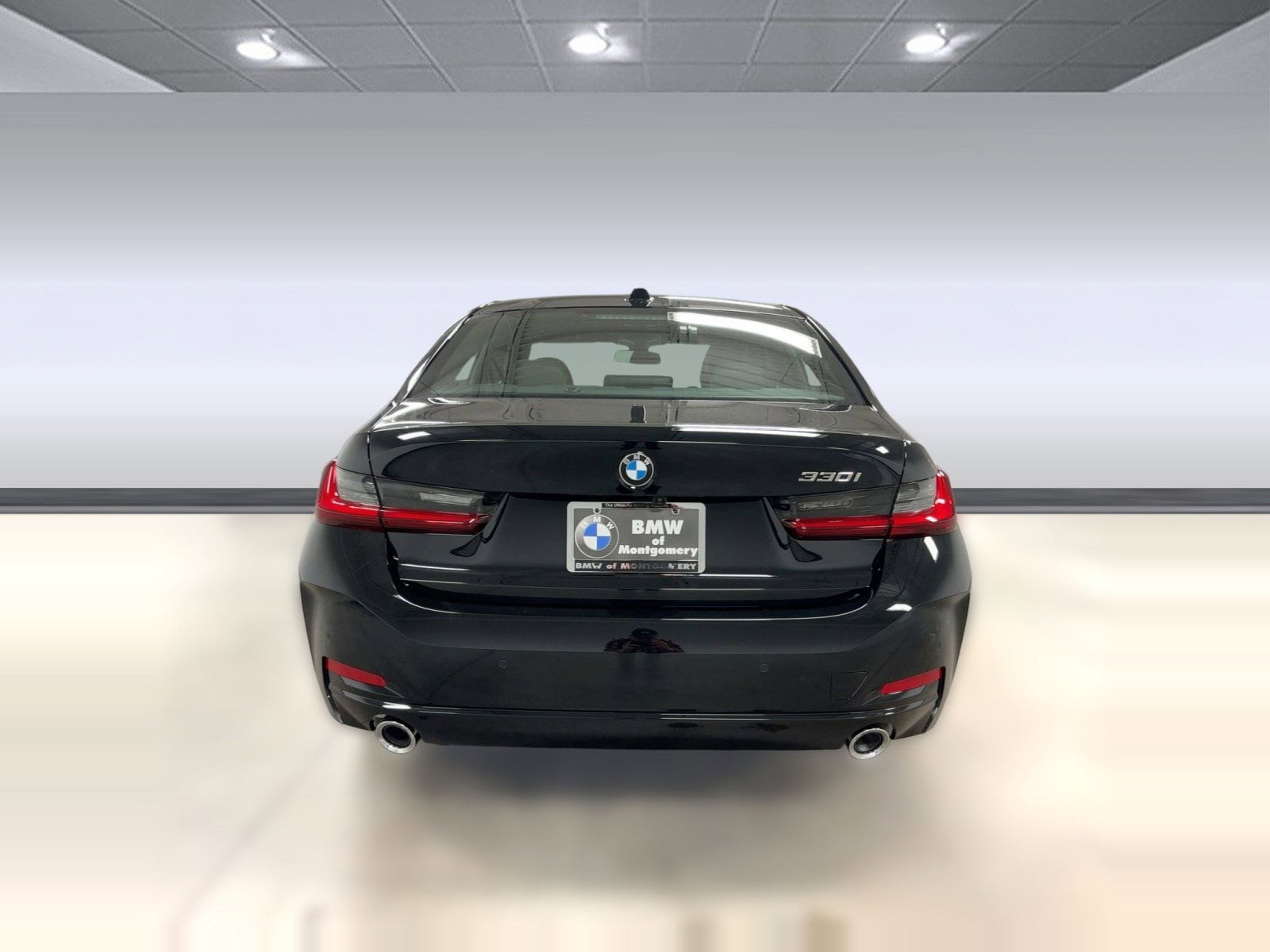 2026 BMW 3 Series 330i - Photo 8