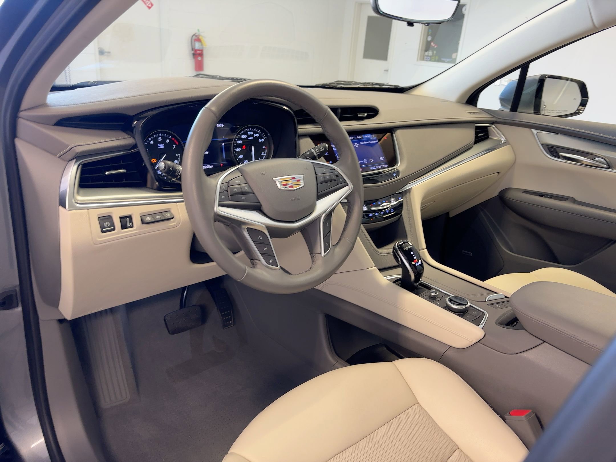 2022 Cadillac XT5 Premium Luxury photo 4