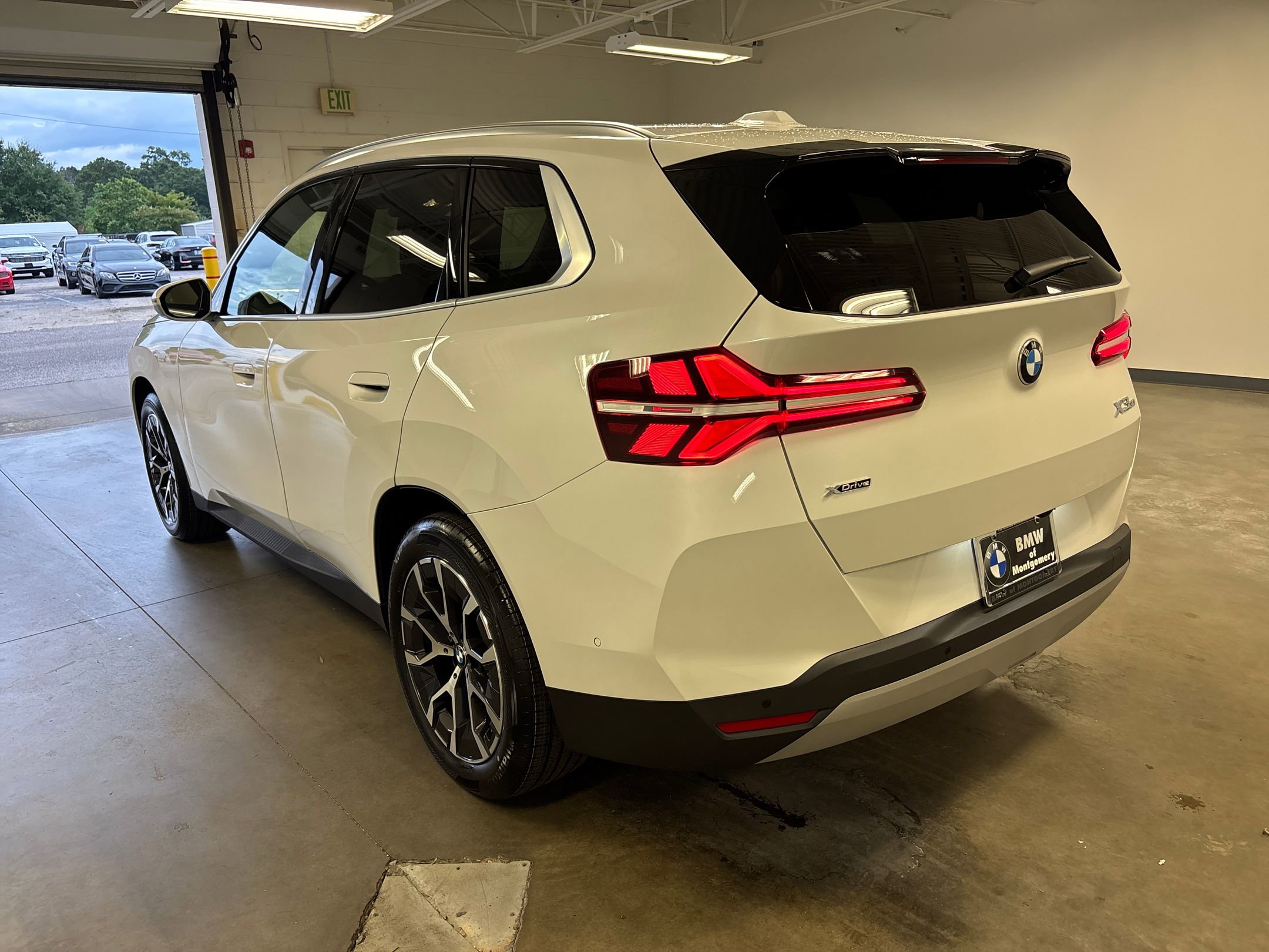 2025 Bmw X3 30x Drive photo 2