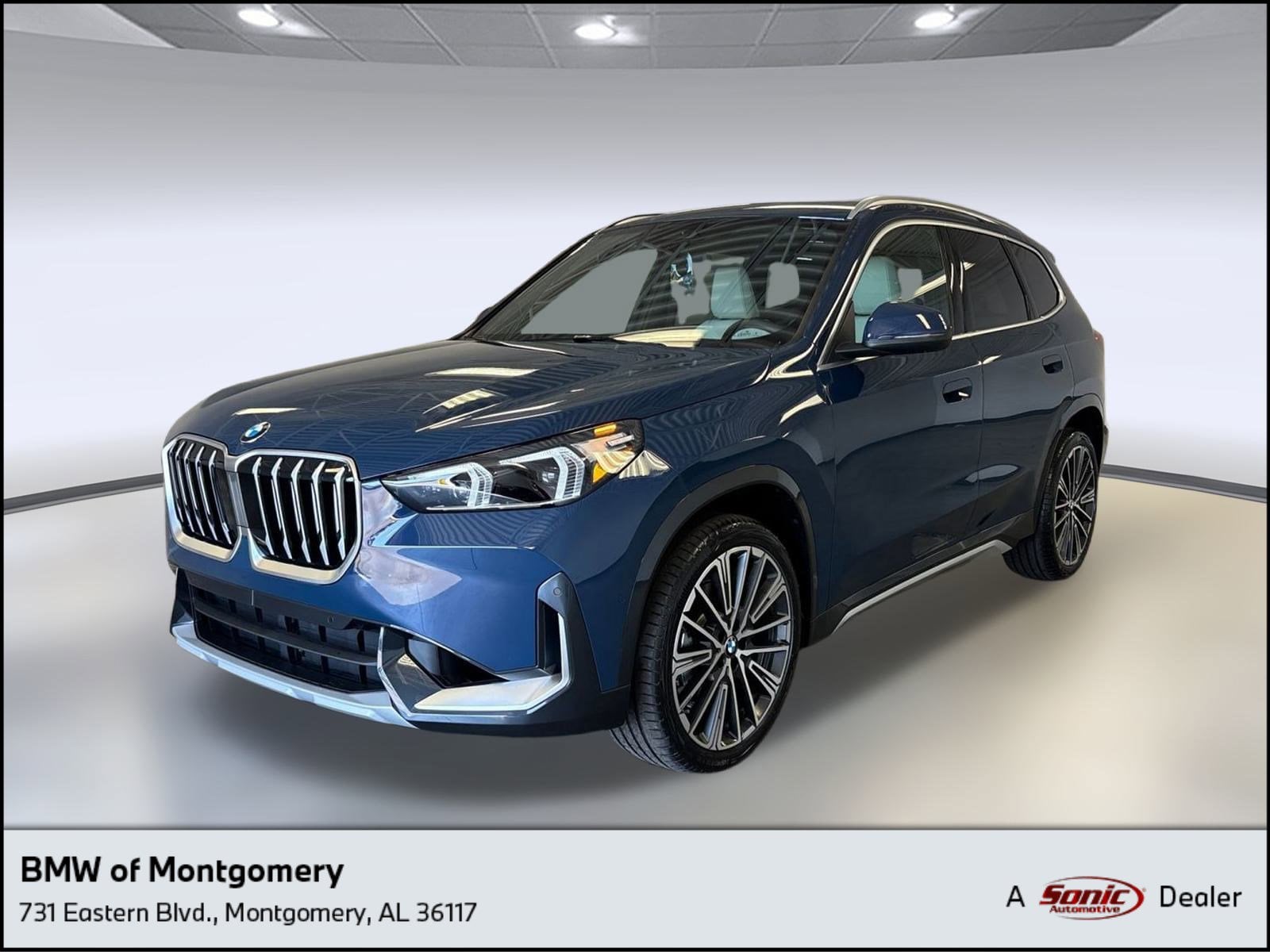 2026 BMW X1 28i's photo