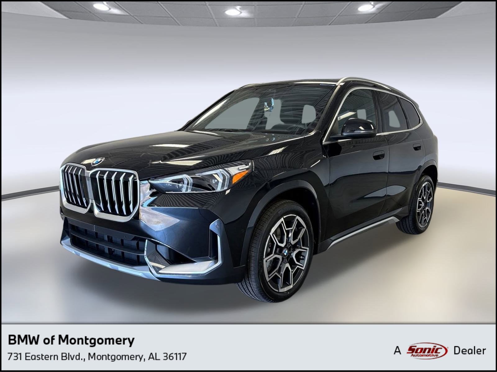 2026 BMW X1 28i's photo