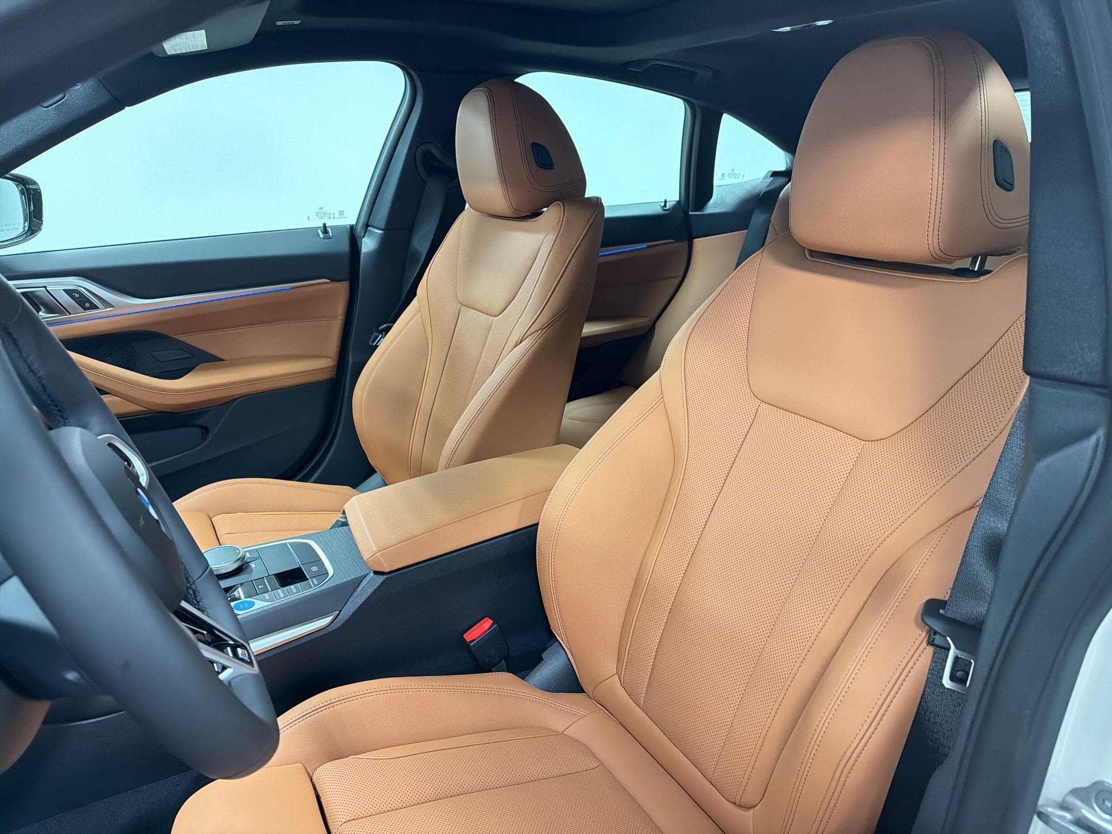 2026 BMW i4 40 - Photo 21