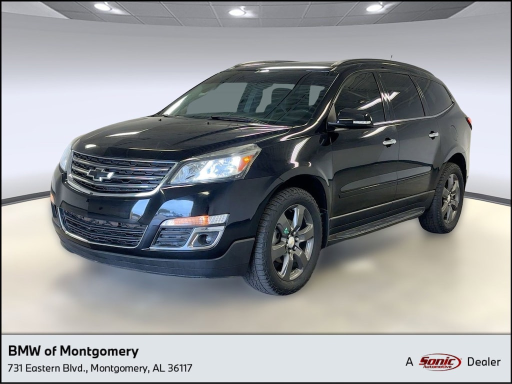 Used 2017 Chevrolet Traverse LT SUV