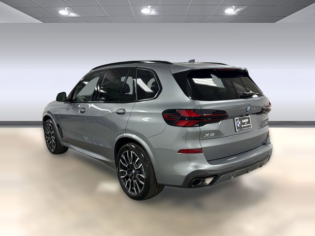 New 2026 BMW X5 PHEV xDrive50e SUV