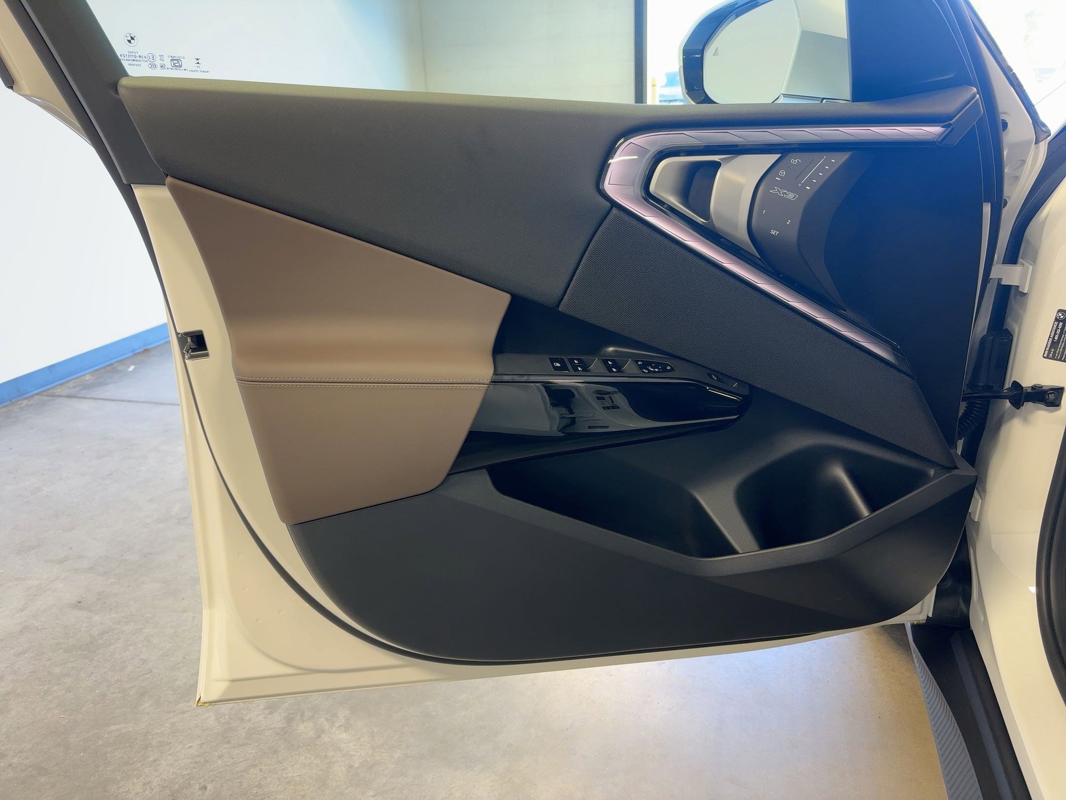 2026 BMW X3 30 - Photo 21