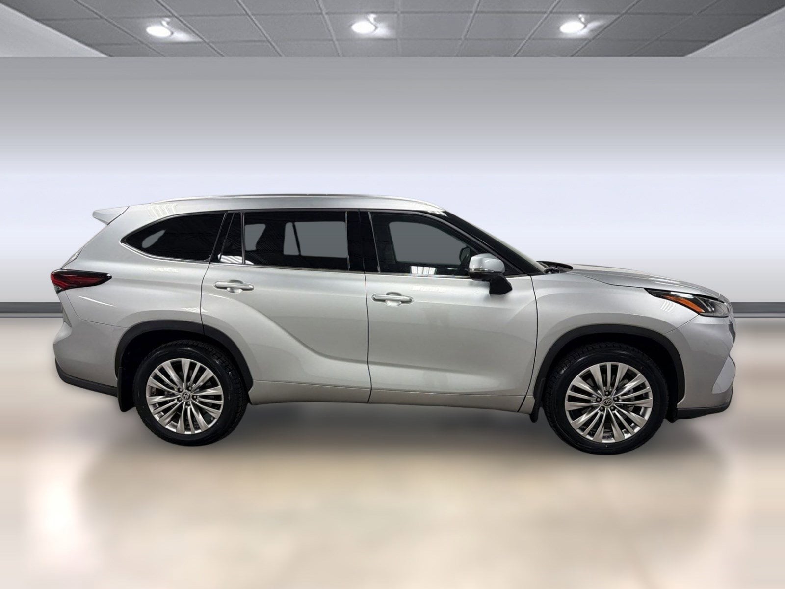 2024 Toyota Highlander Platinum photo 6