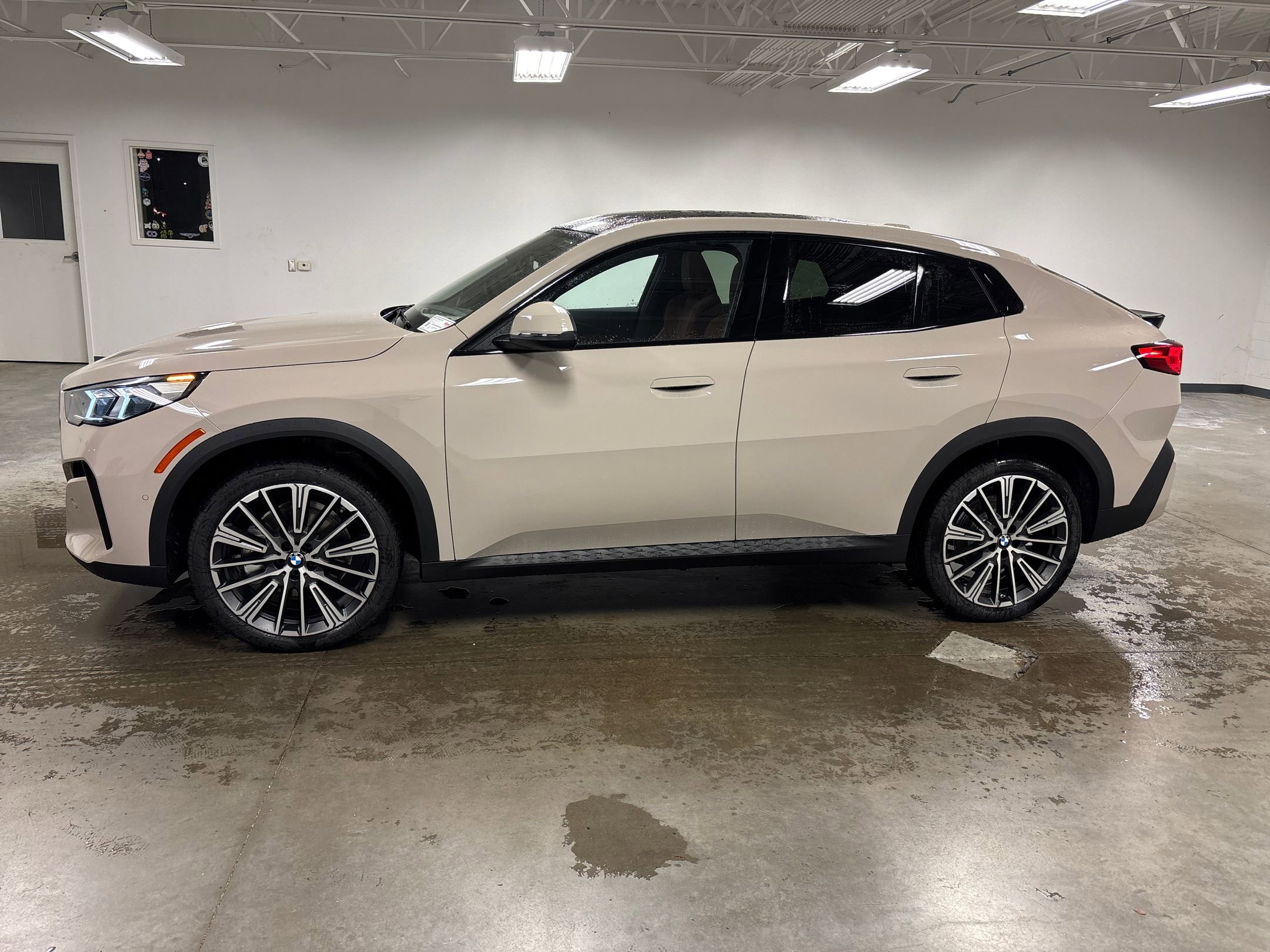 2026 Bmw X2 xDrive28i photo 2