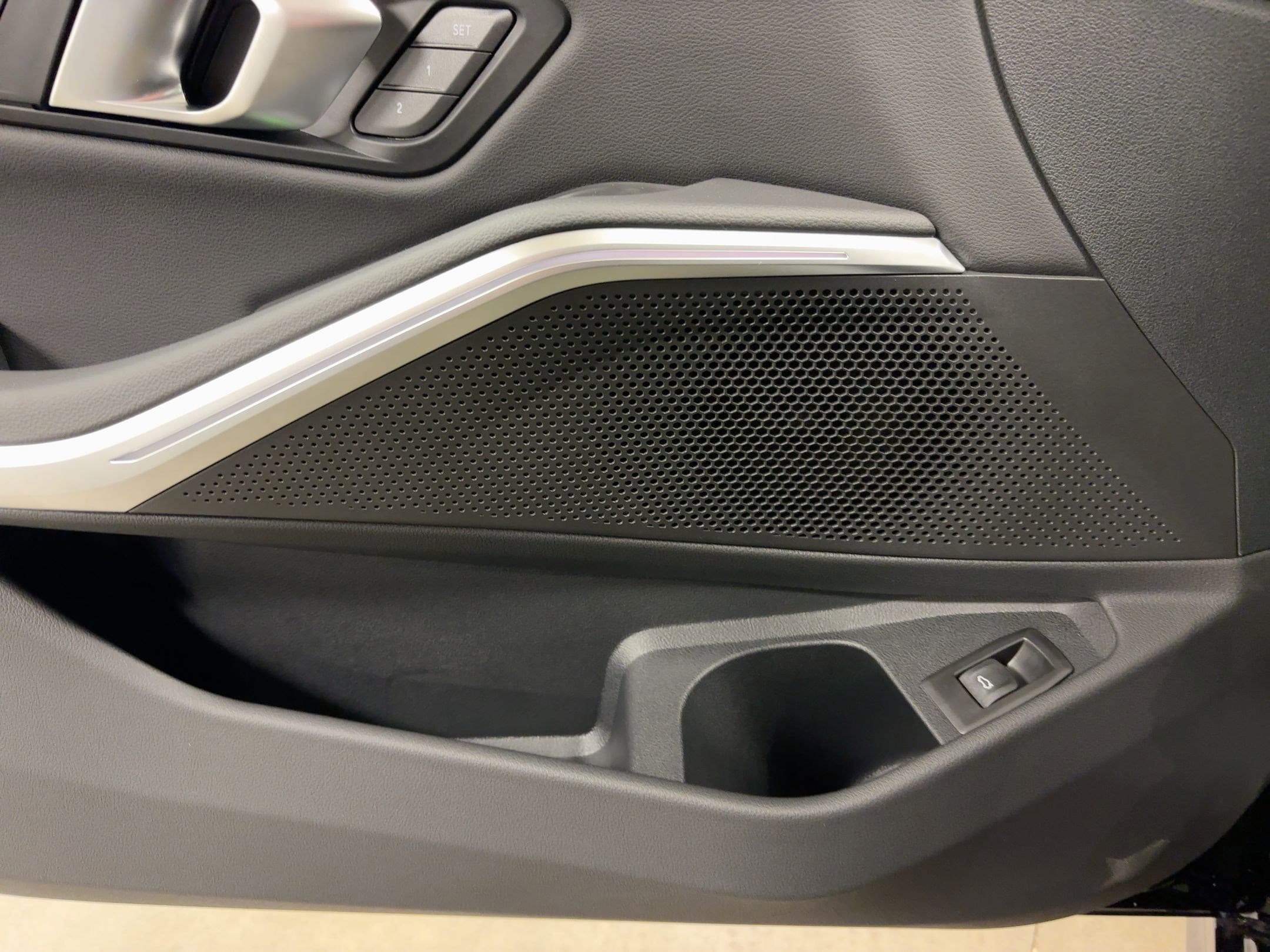 2026 BMW 3 Series 330i - Photo 21