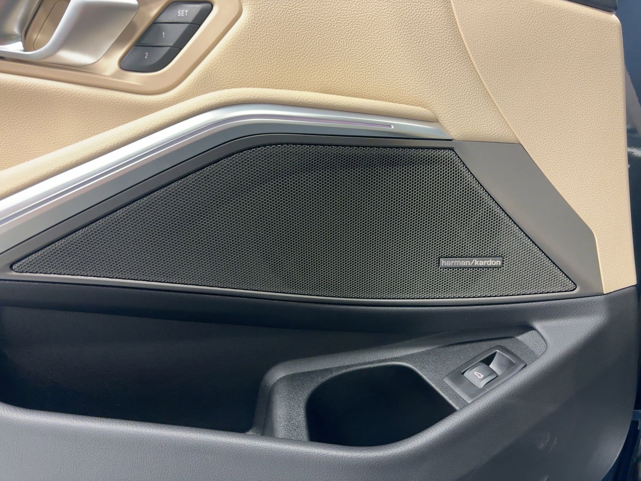 2026 BMW 3 Series 330i - Photo 22